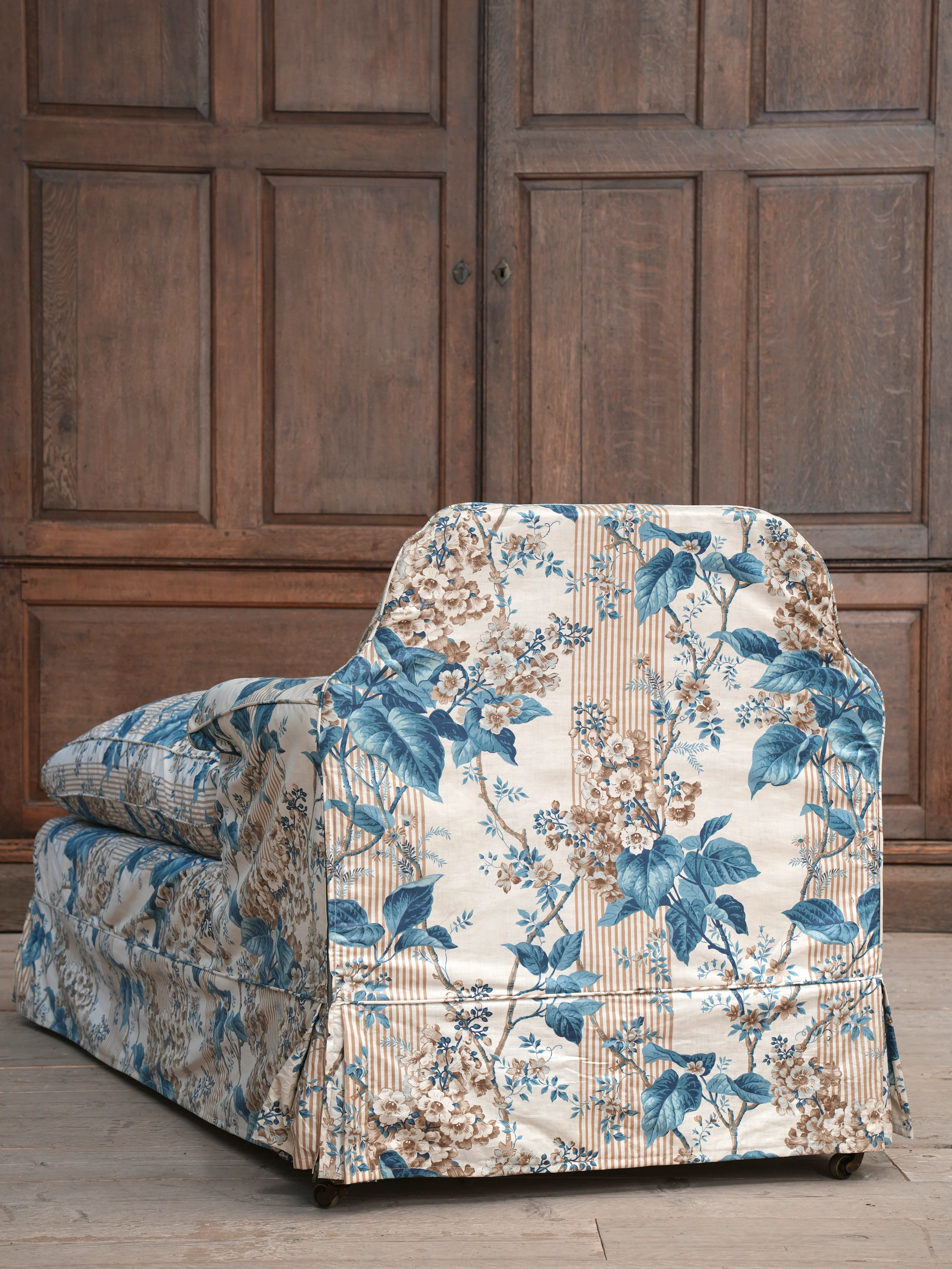 A Howard & Sons Day Bed - Image 10