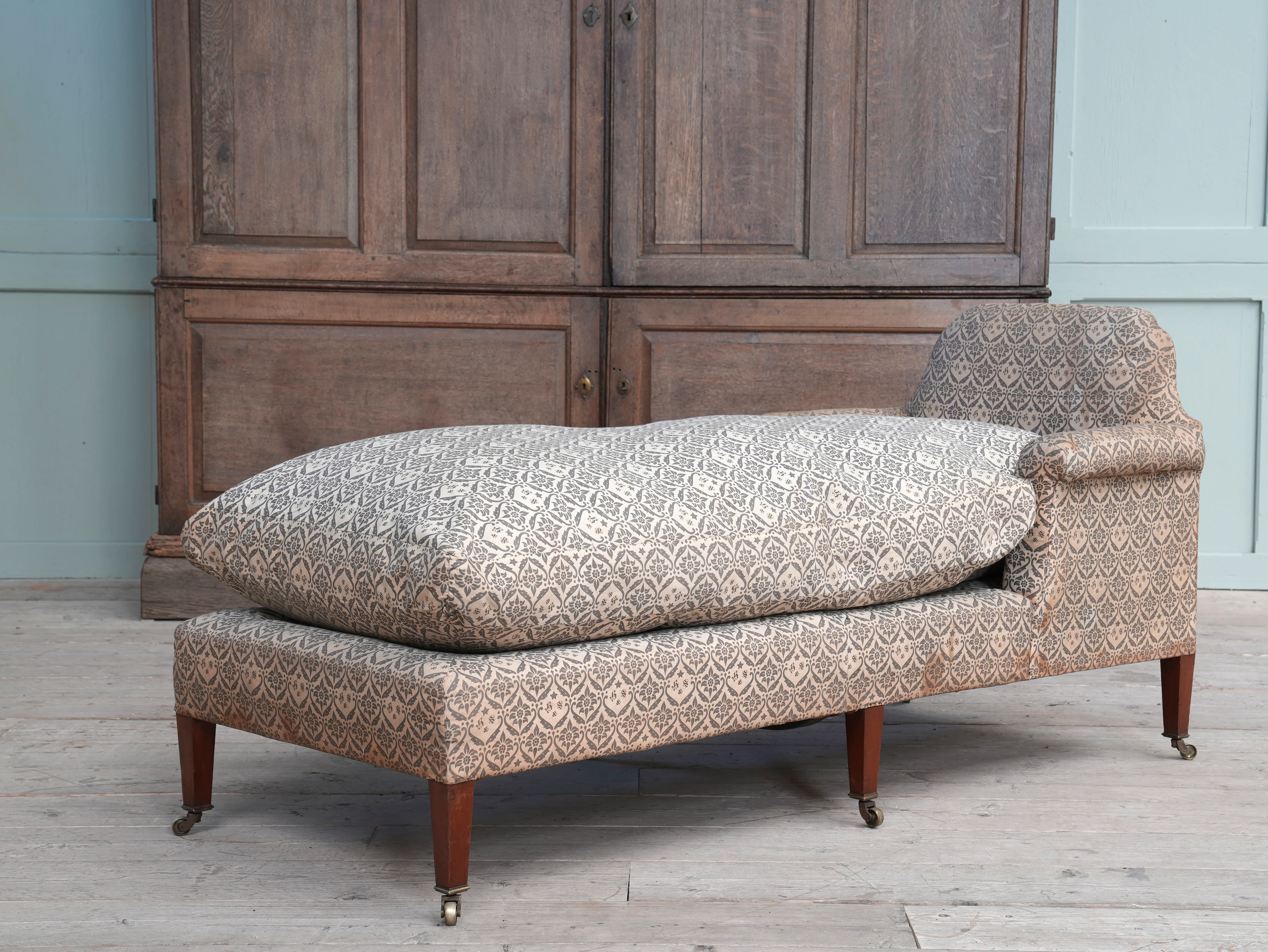 A Howard & Sons Day Bed - Image 14
