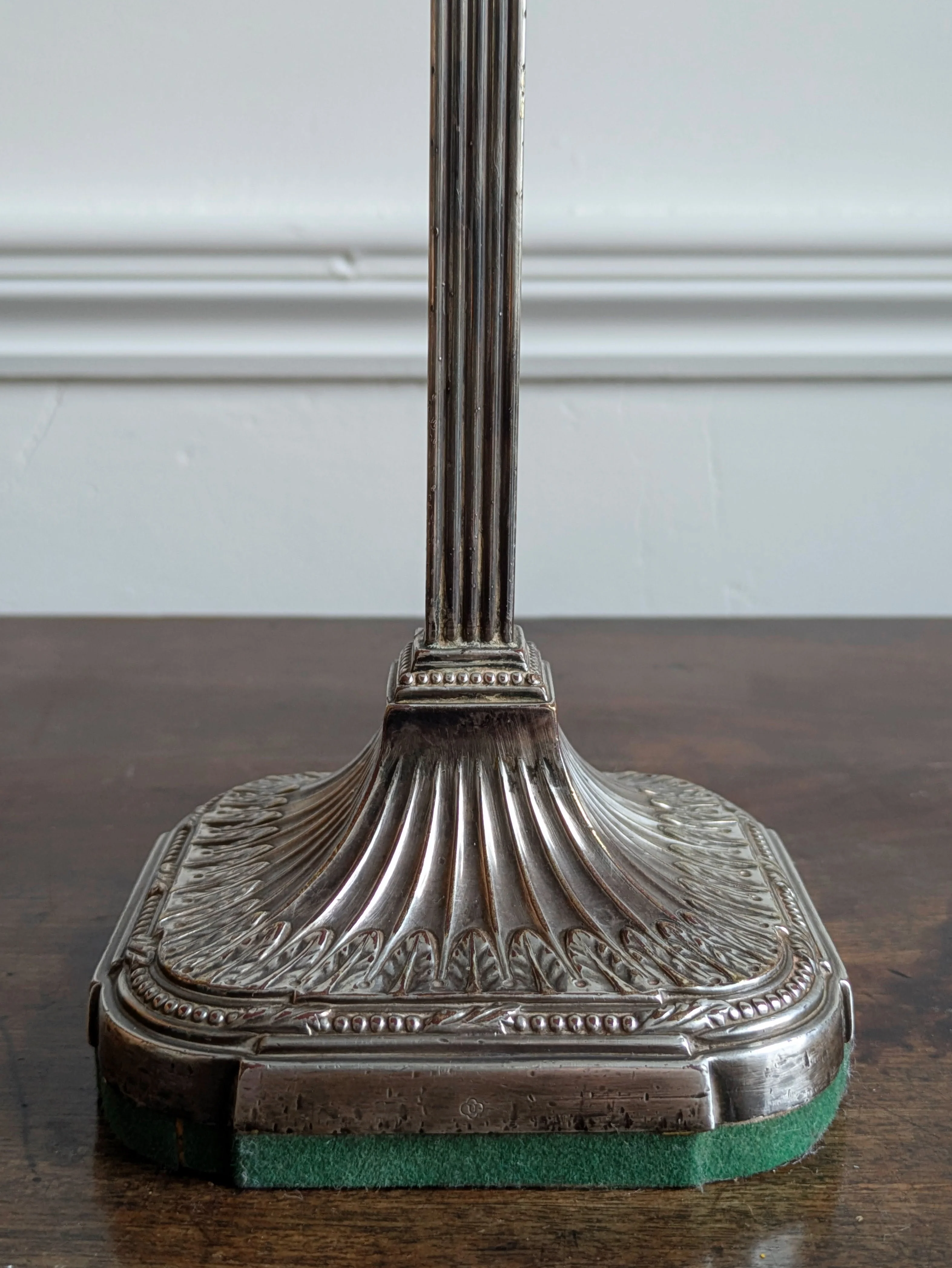 A Pair of Elkington Silver Plate Table Lamps - Image 10