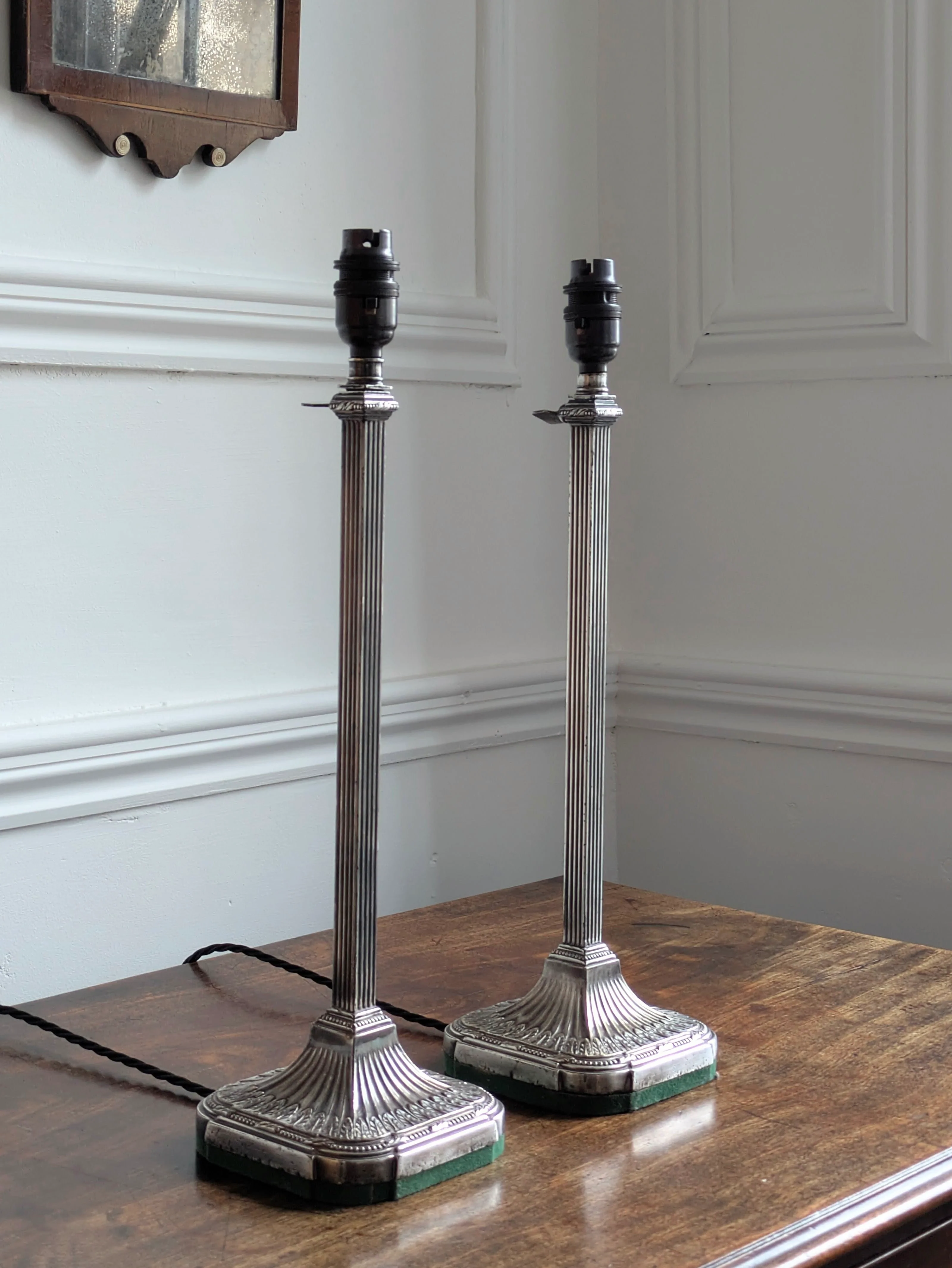 A Pair of Elkington Silver Plate Table Lamps - Image 11