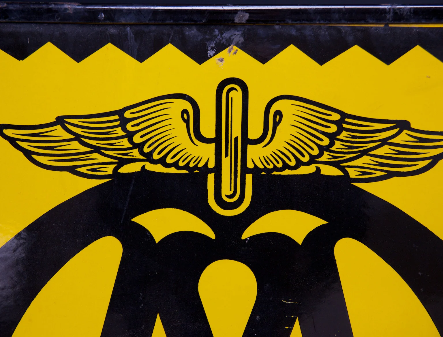 AA Hotel Sign - Image 4