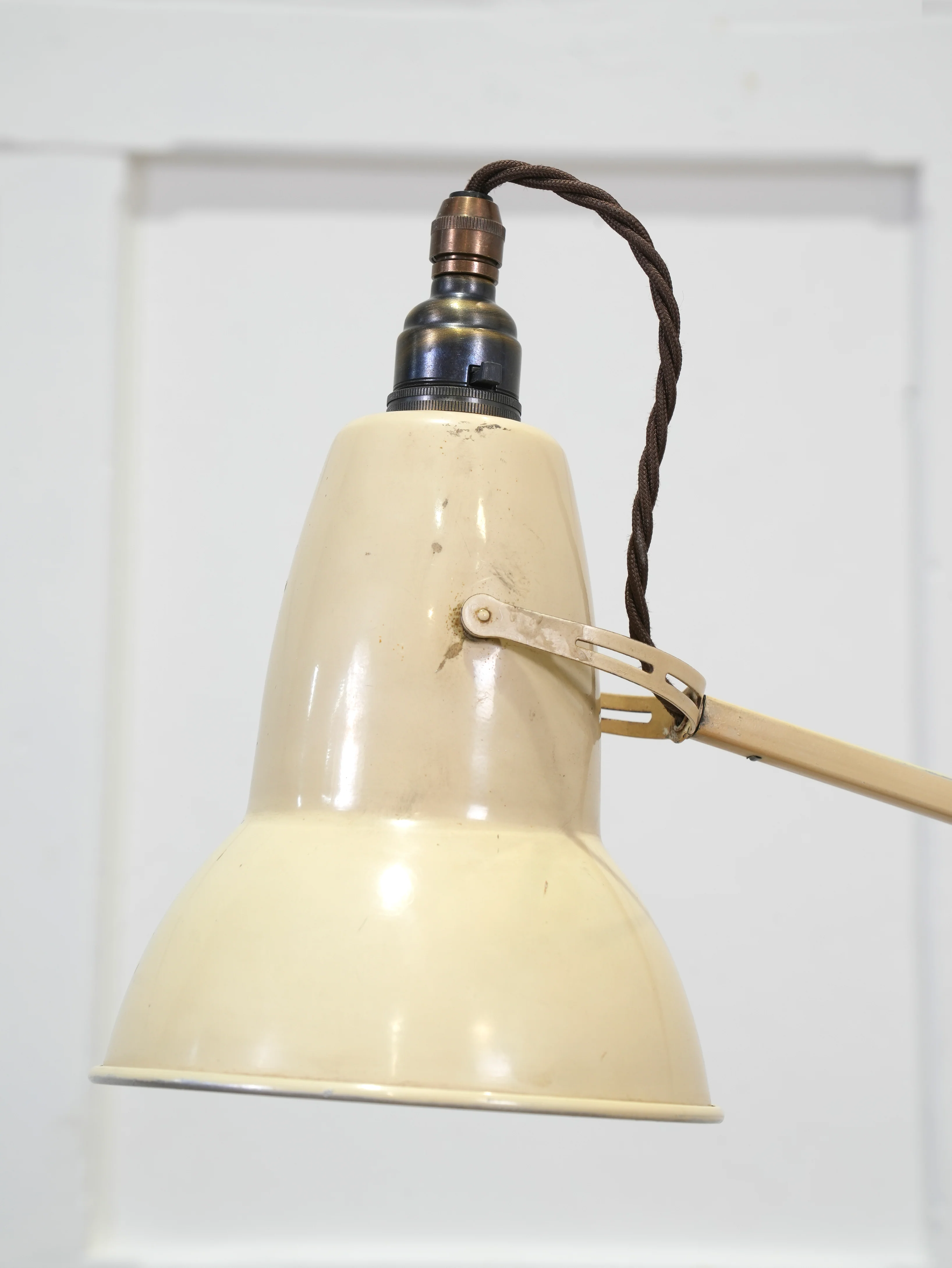 Cream Anglepoise - Image 4