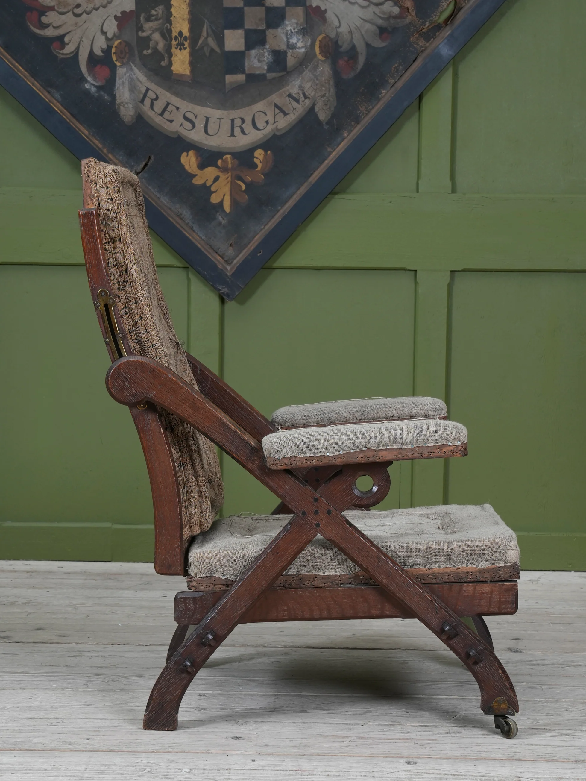 A “New Registered Reclining Chair” - Image 2