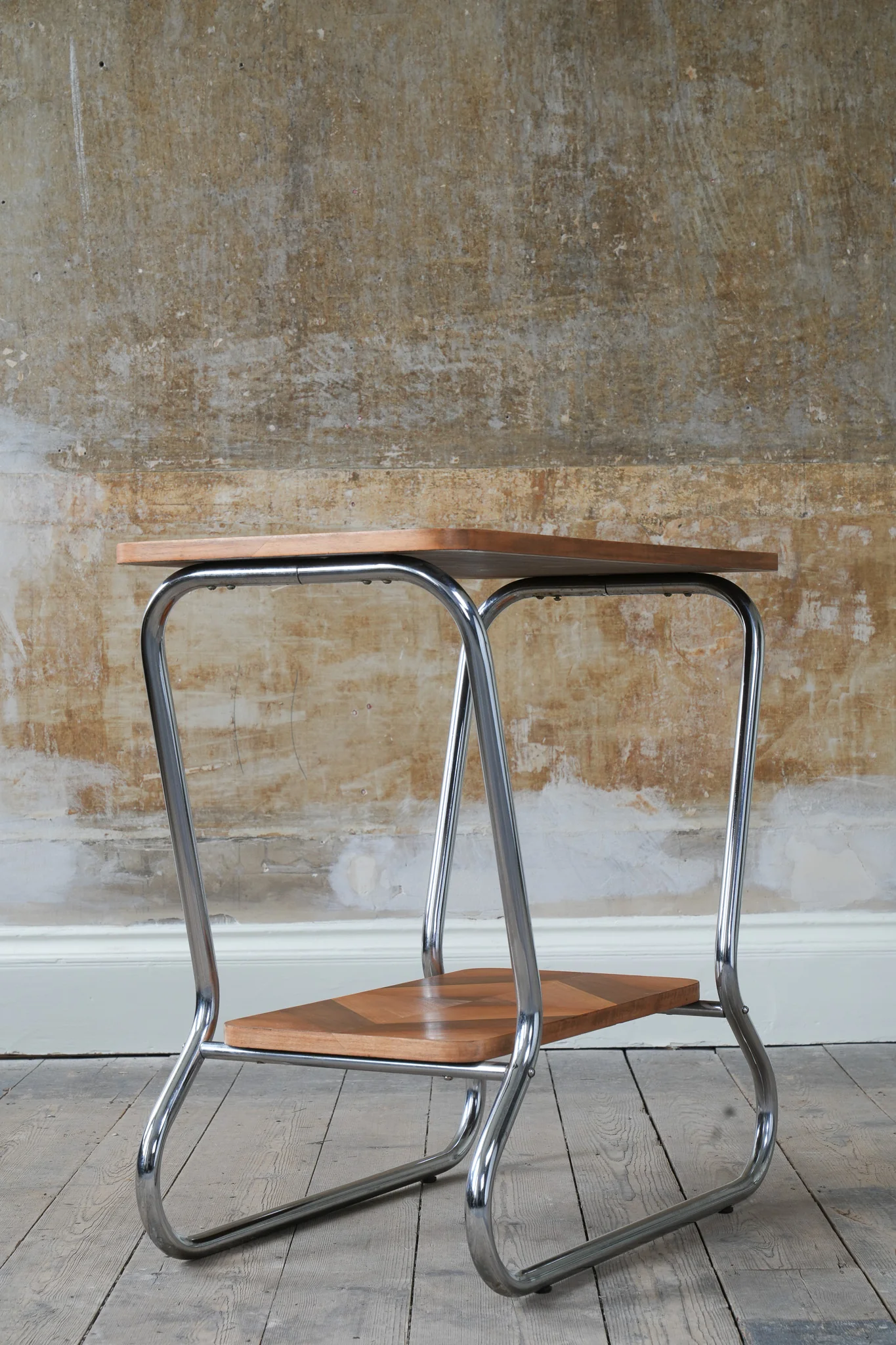 A Bauhaus Side Table - Image 9