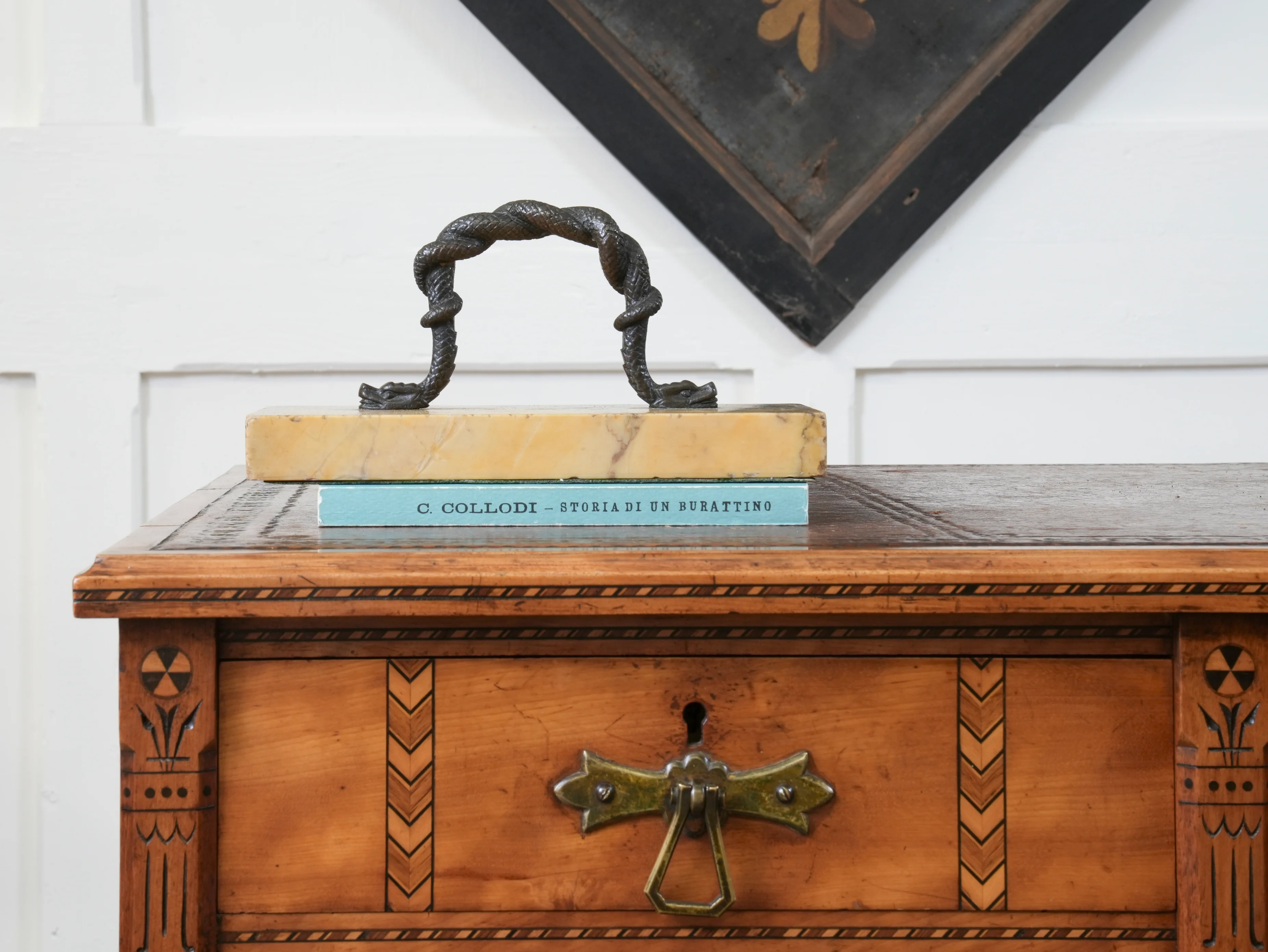 A 19th Century Marble & Bronze Paperweight - Image 3