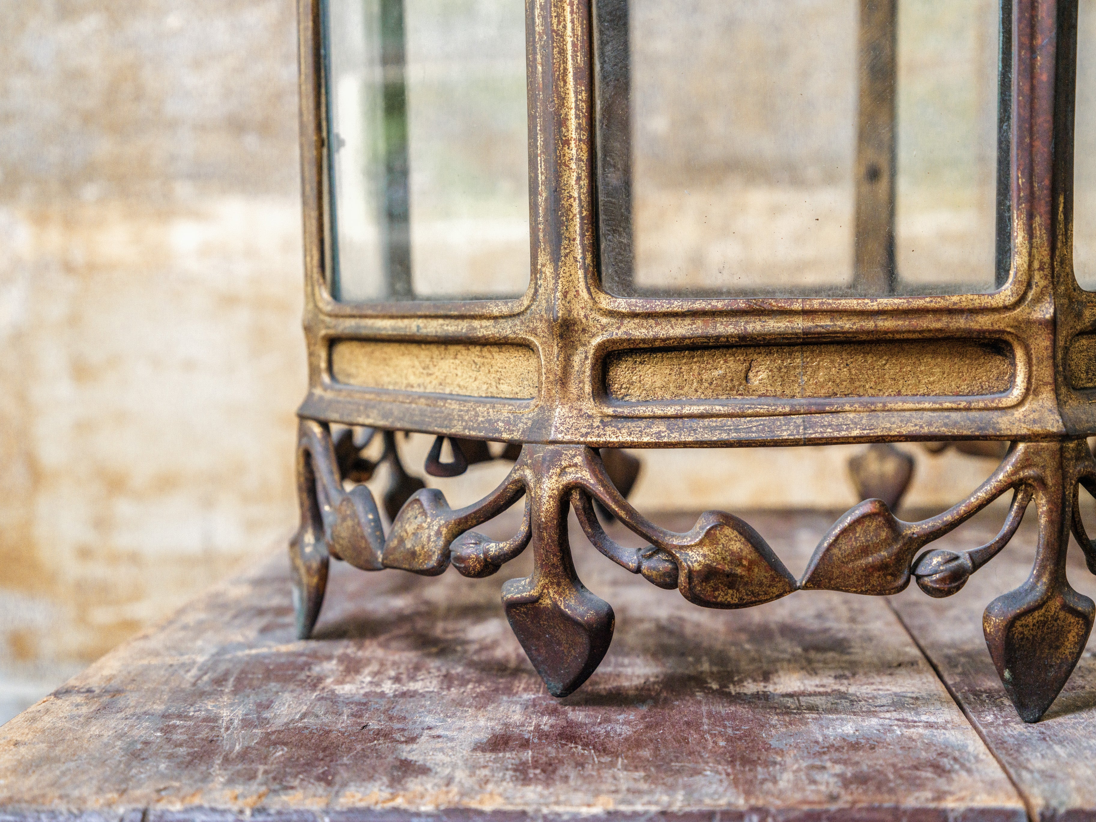 A Gilt Bronze Art Nouveau Lantern - Image 7