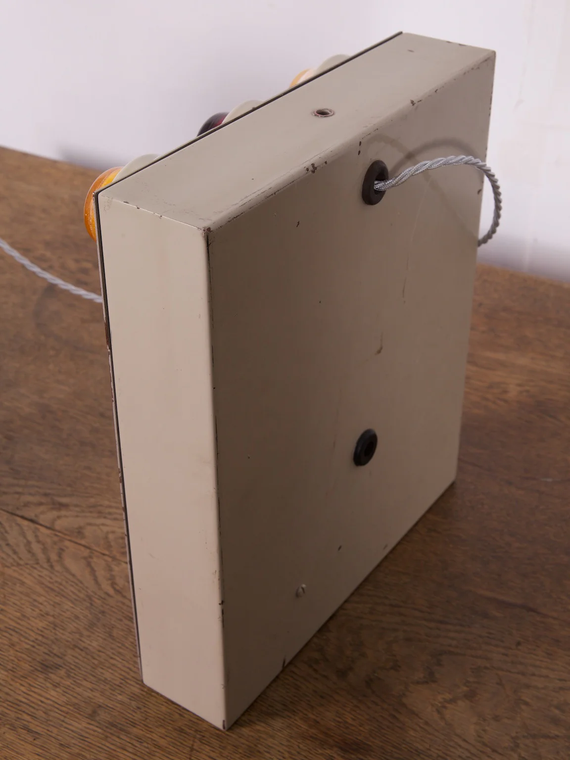 Broadcasting Clock - Image 5