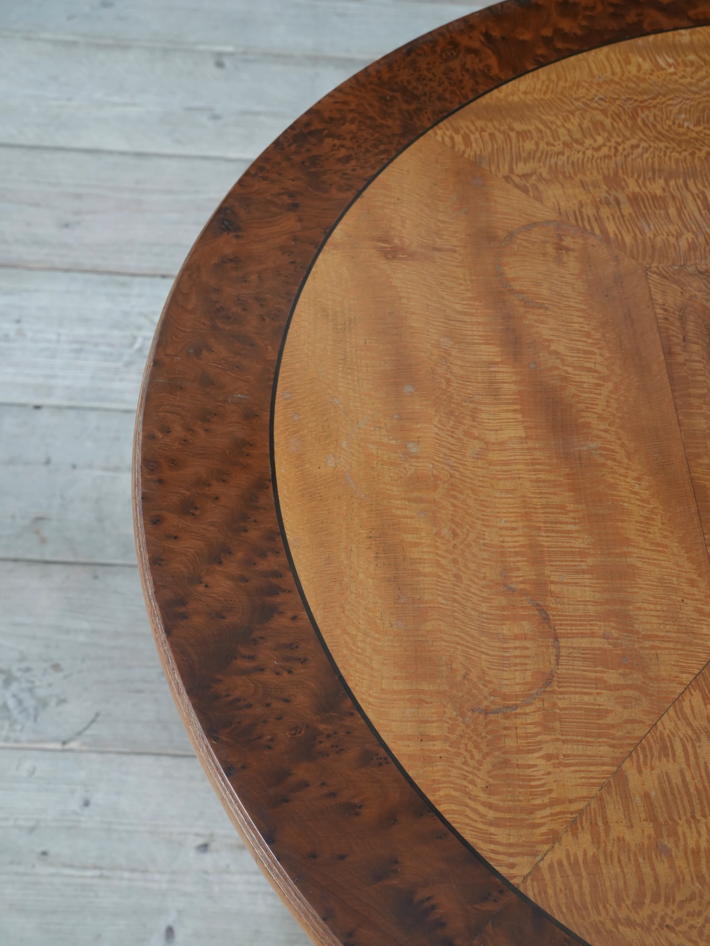 A Lace Wood & Oak Centre Table - Image 6
