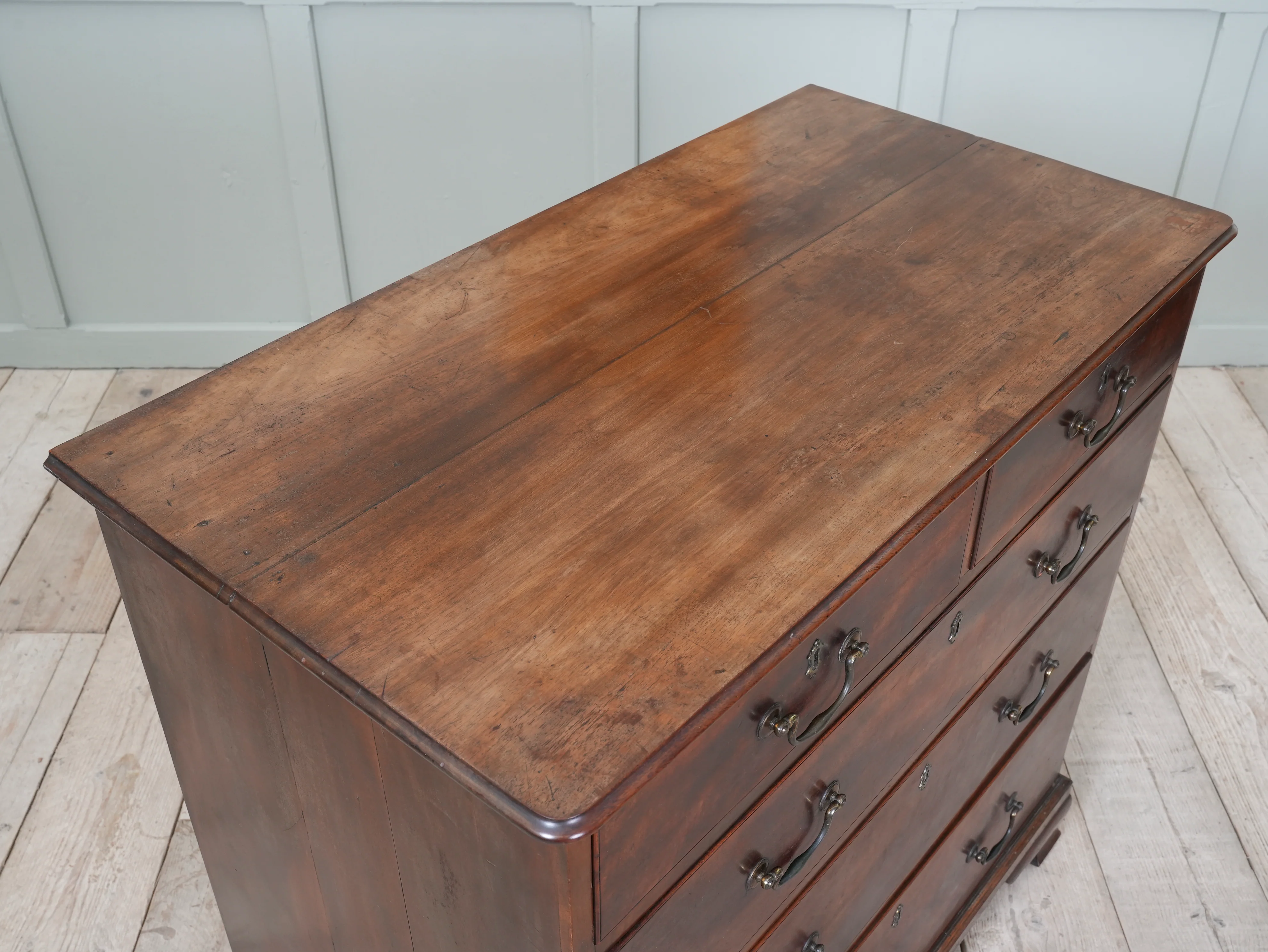 A Early 19th Century Mahogany Chest of Drawers - Image 23
