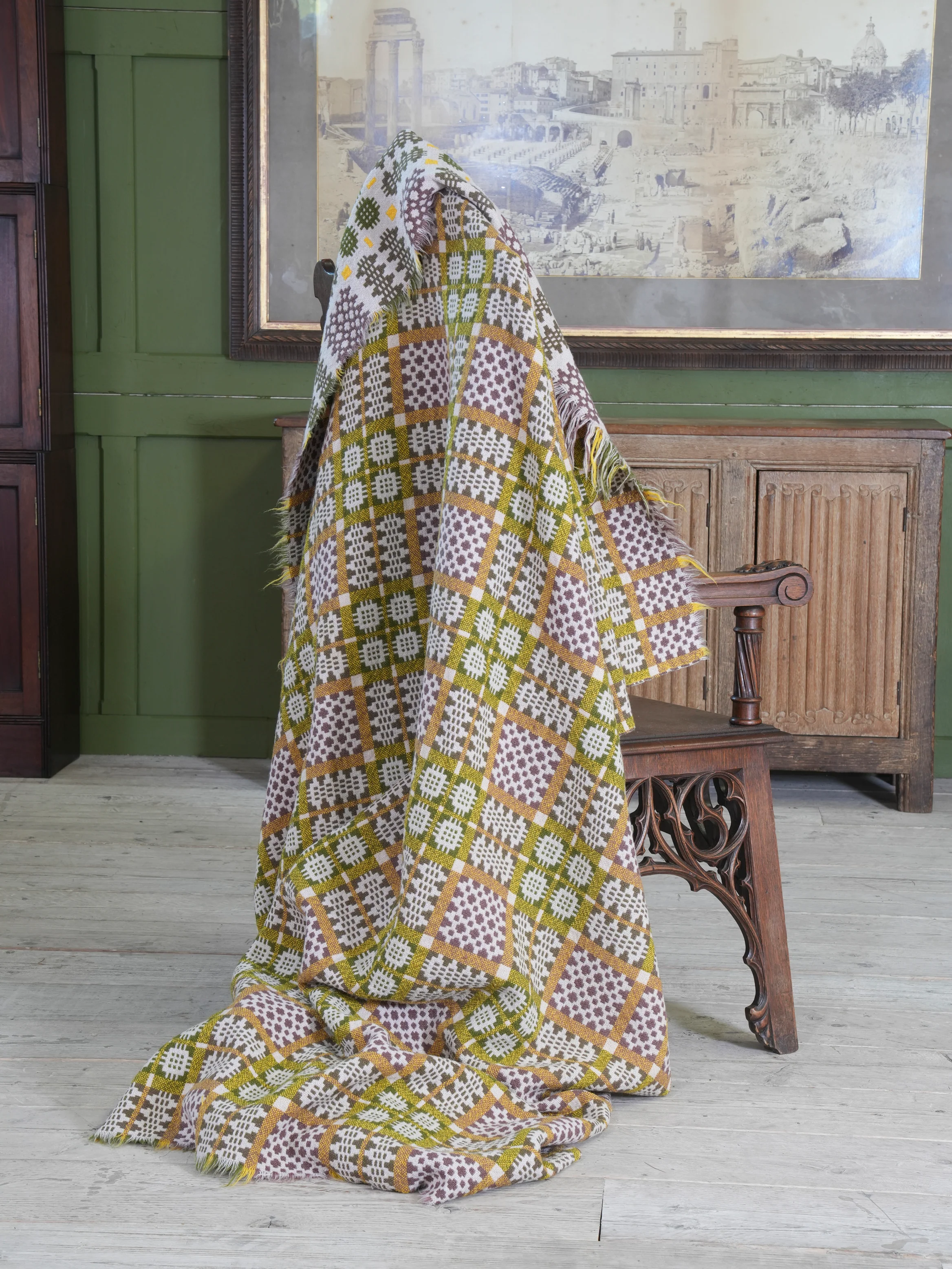 A Cream & Moss Green Welsh Tapestry Blanket - Image 4