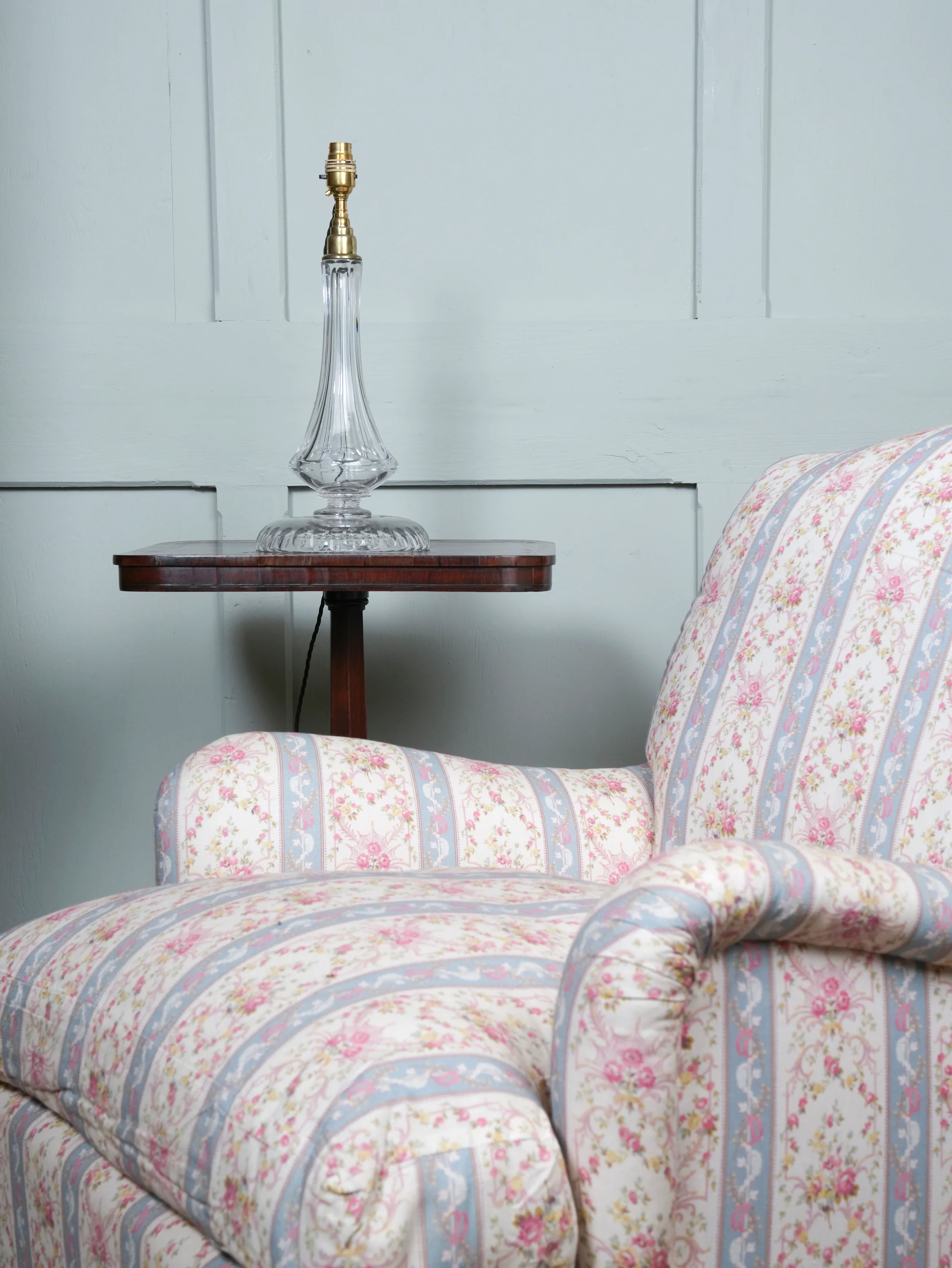 A 19th Century Cut Glass Table Lamp - Image 2