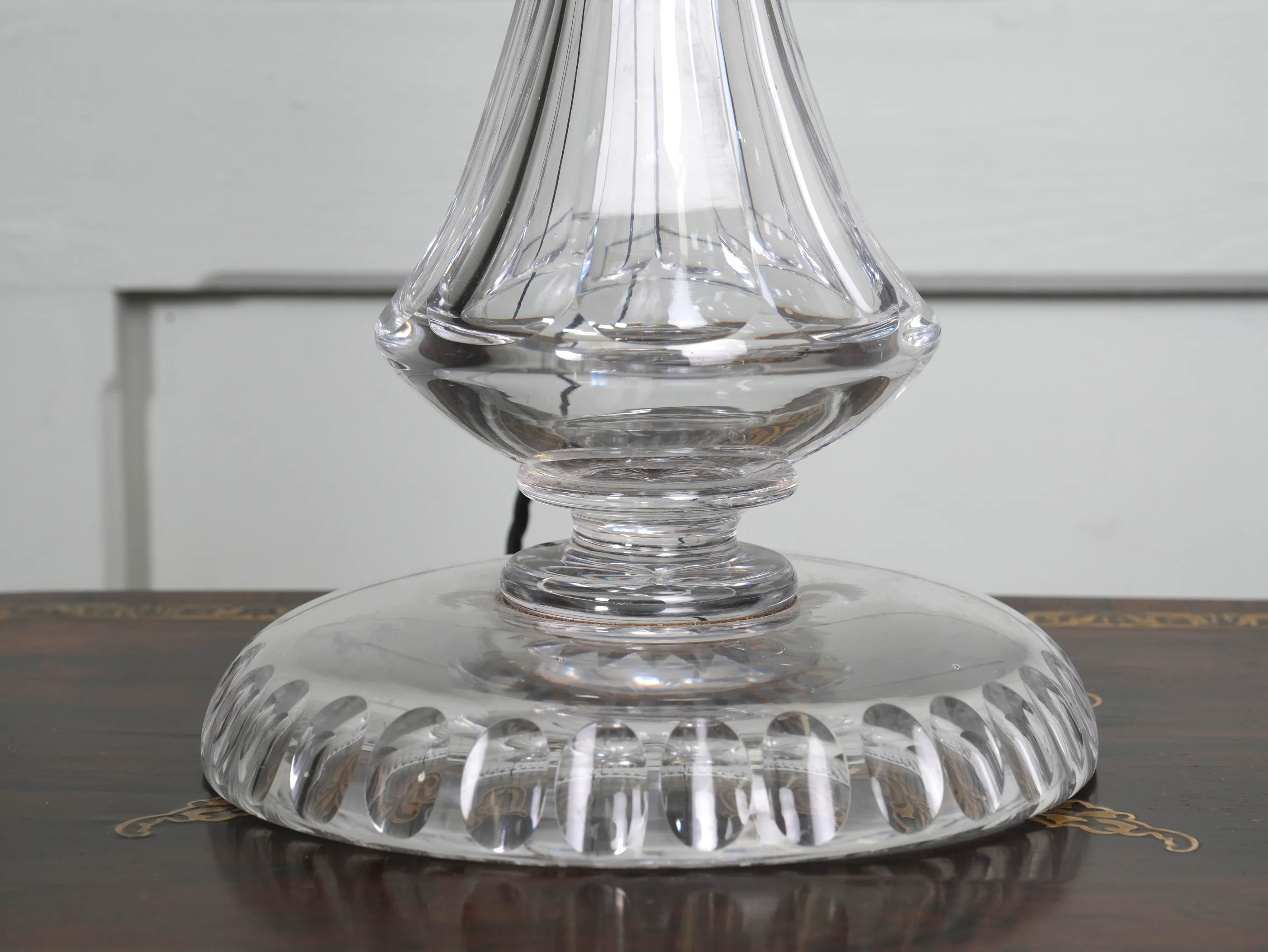 A 19th Century Cut Glass Table Lamp - Image 4