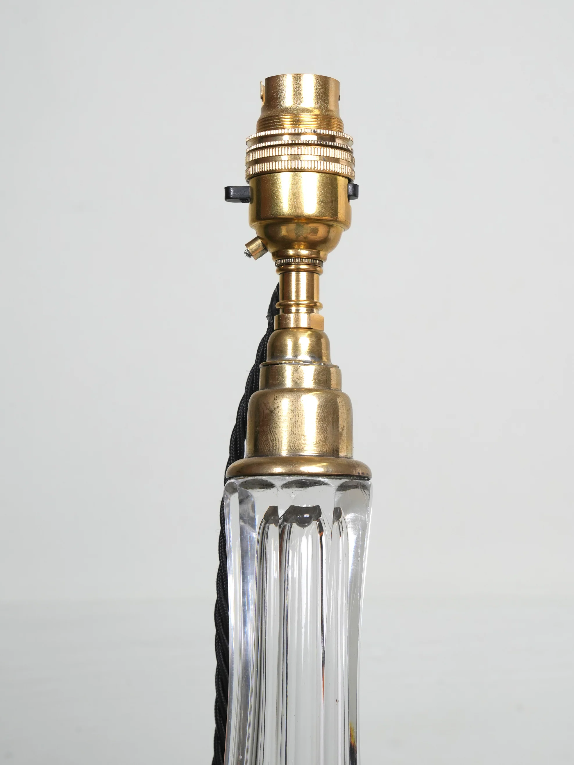 A 19th Century Cut Glass Table Lamp - Image 8
