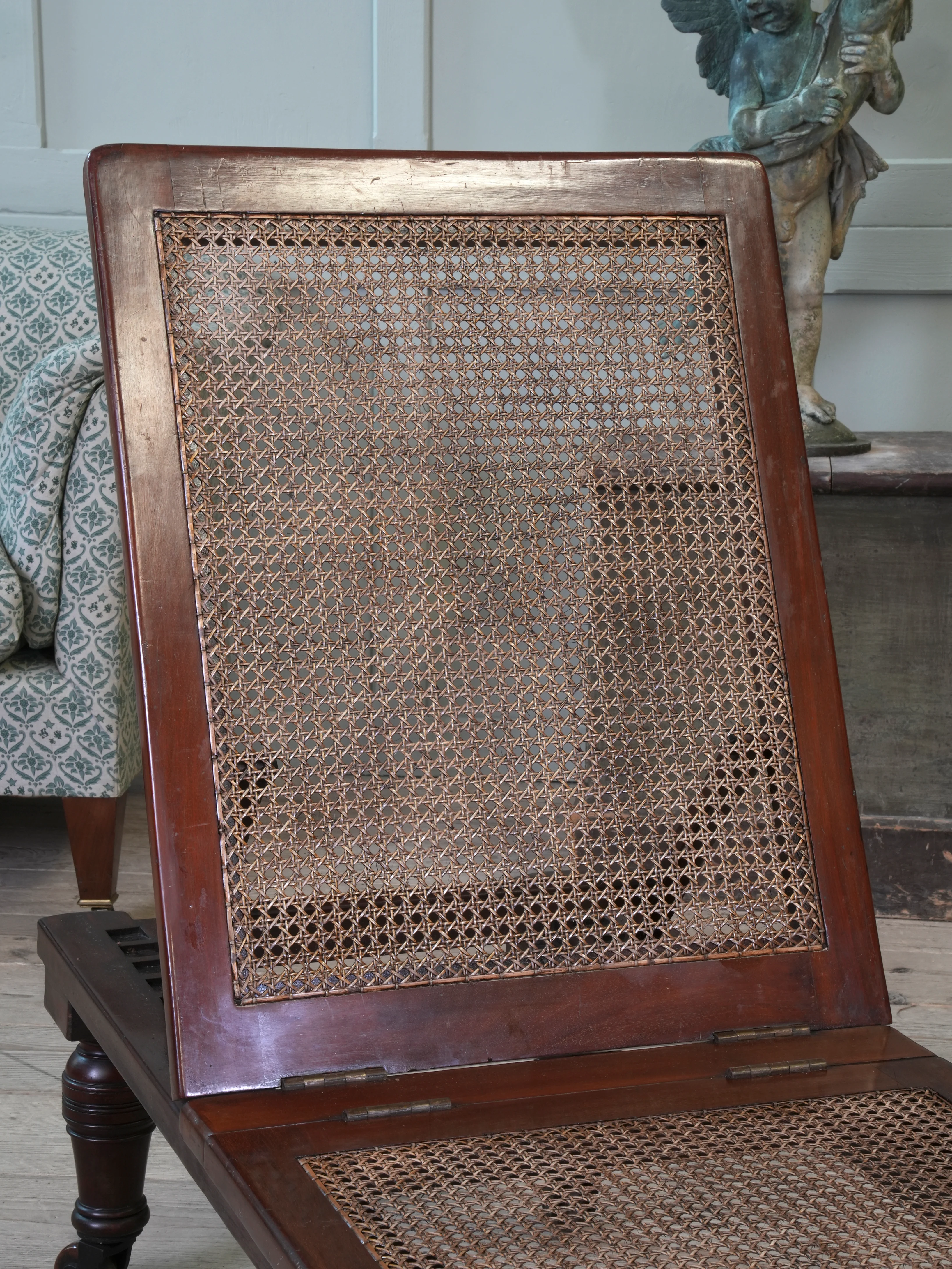 A Campaign Day Bed - Image 15