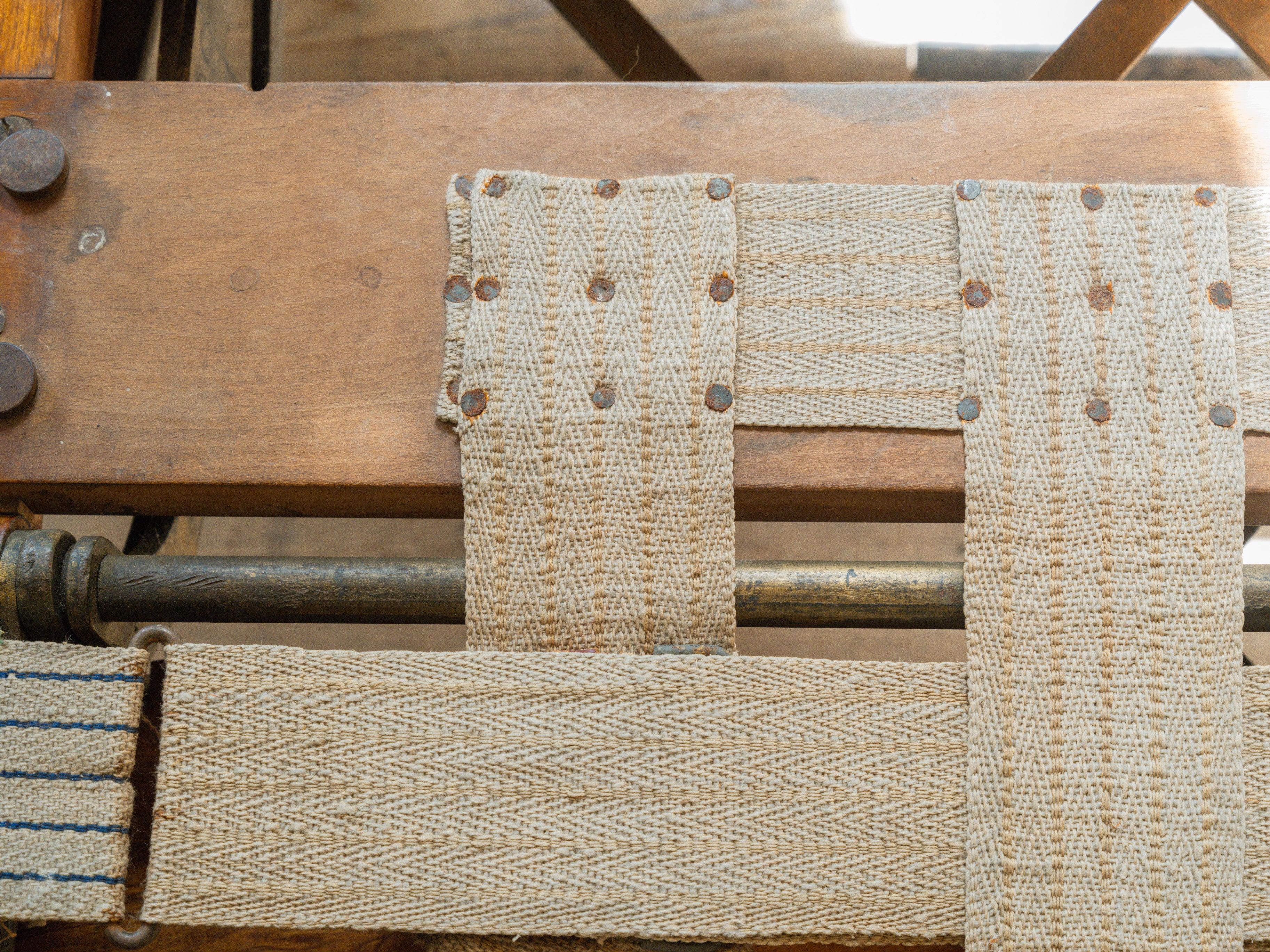 A Large 19th Century Bespoke Day Bed - Image 16