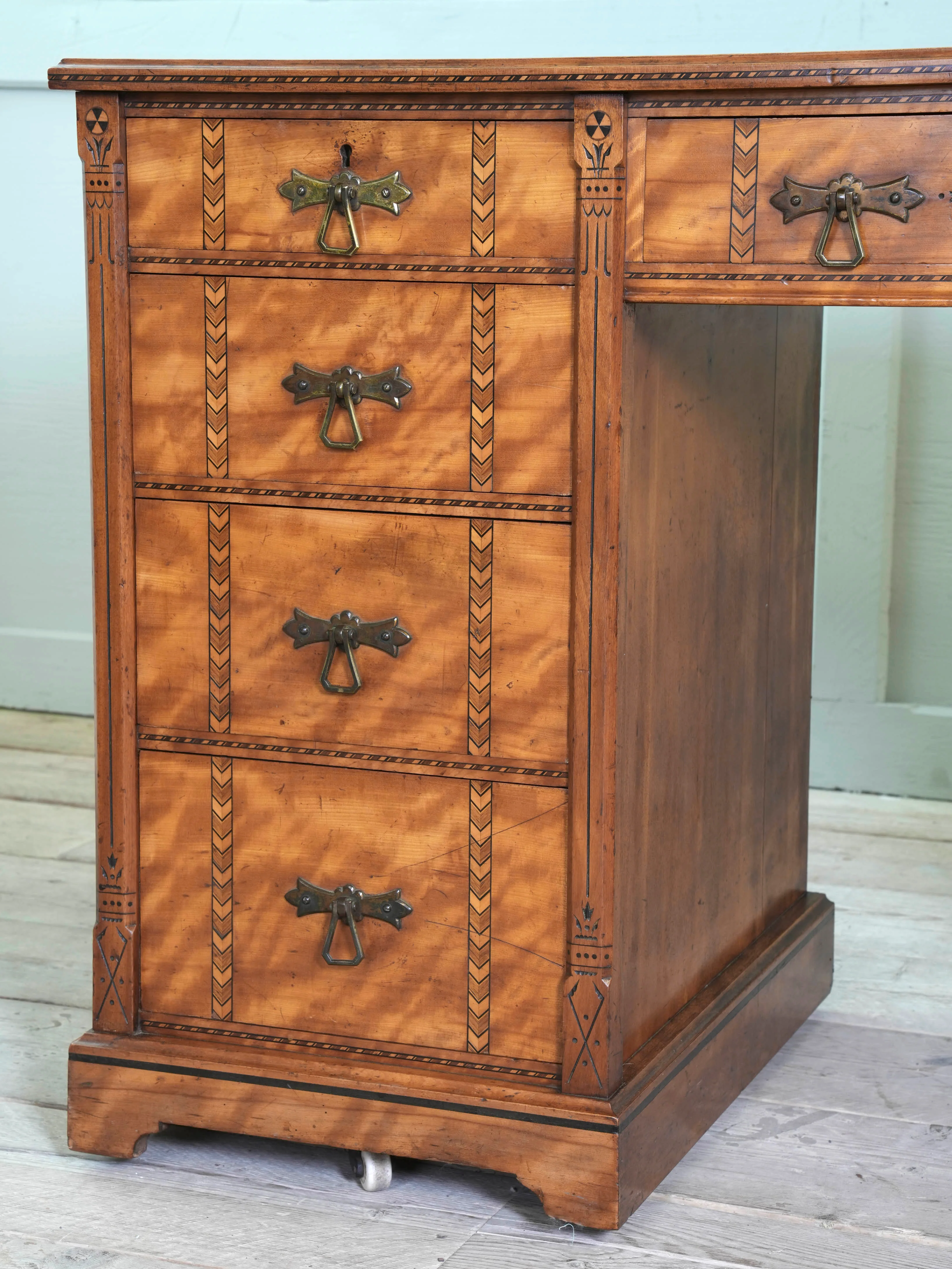 A 19th Century Heal & Son Kneehole Desk - Image 11