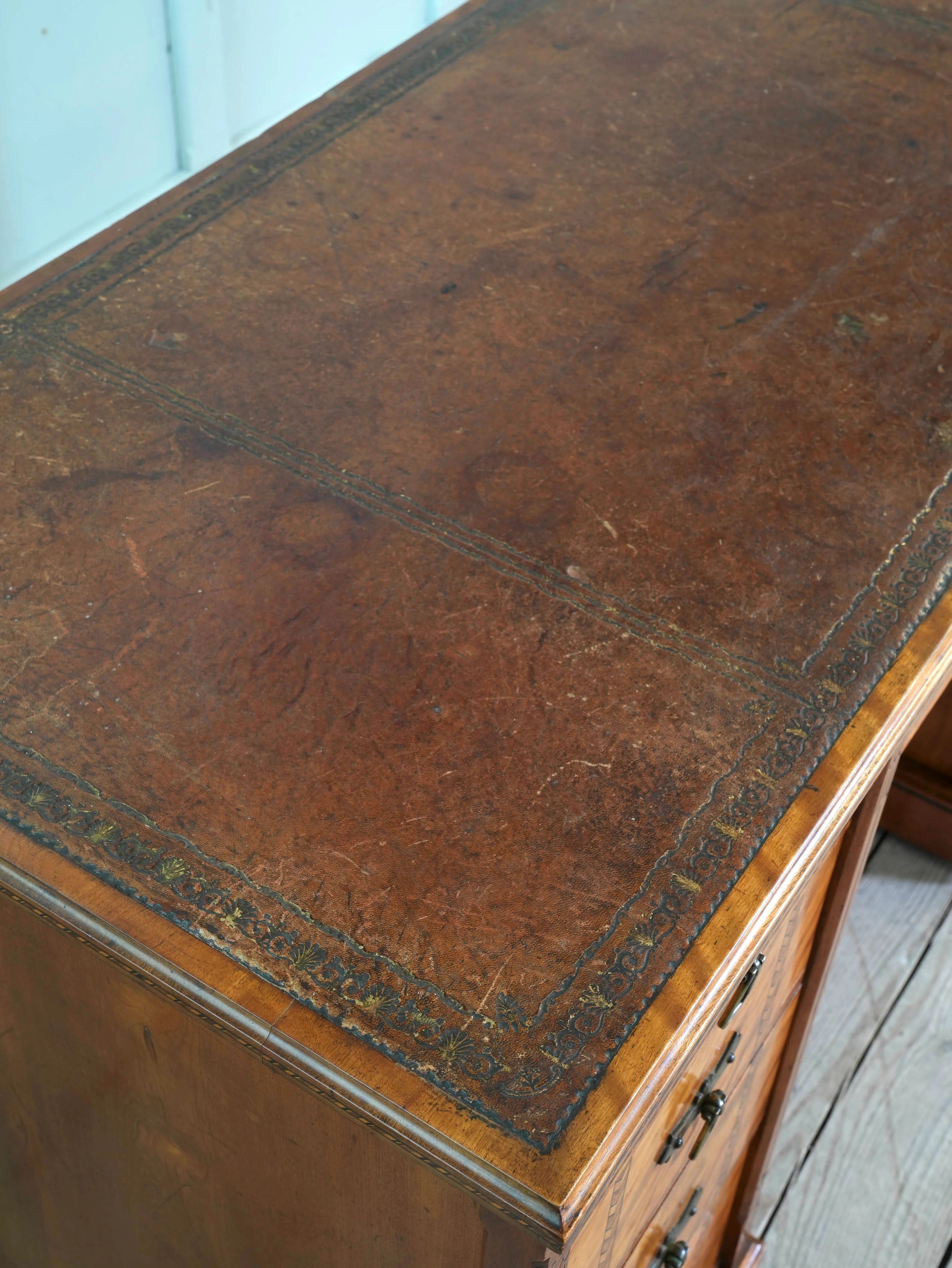 A 19th Century Heal & Son Kneehole Desk - Image 13