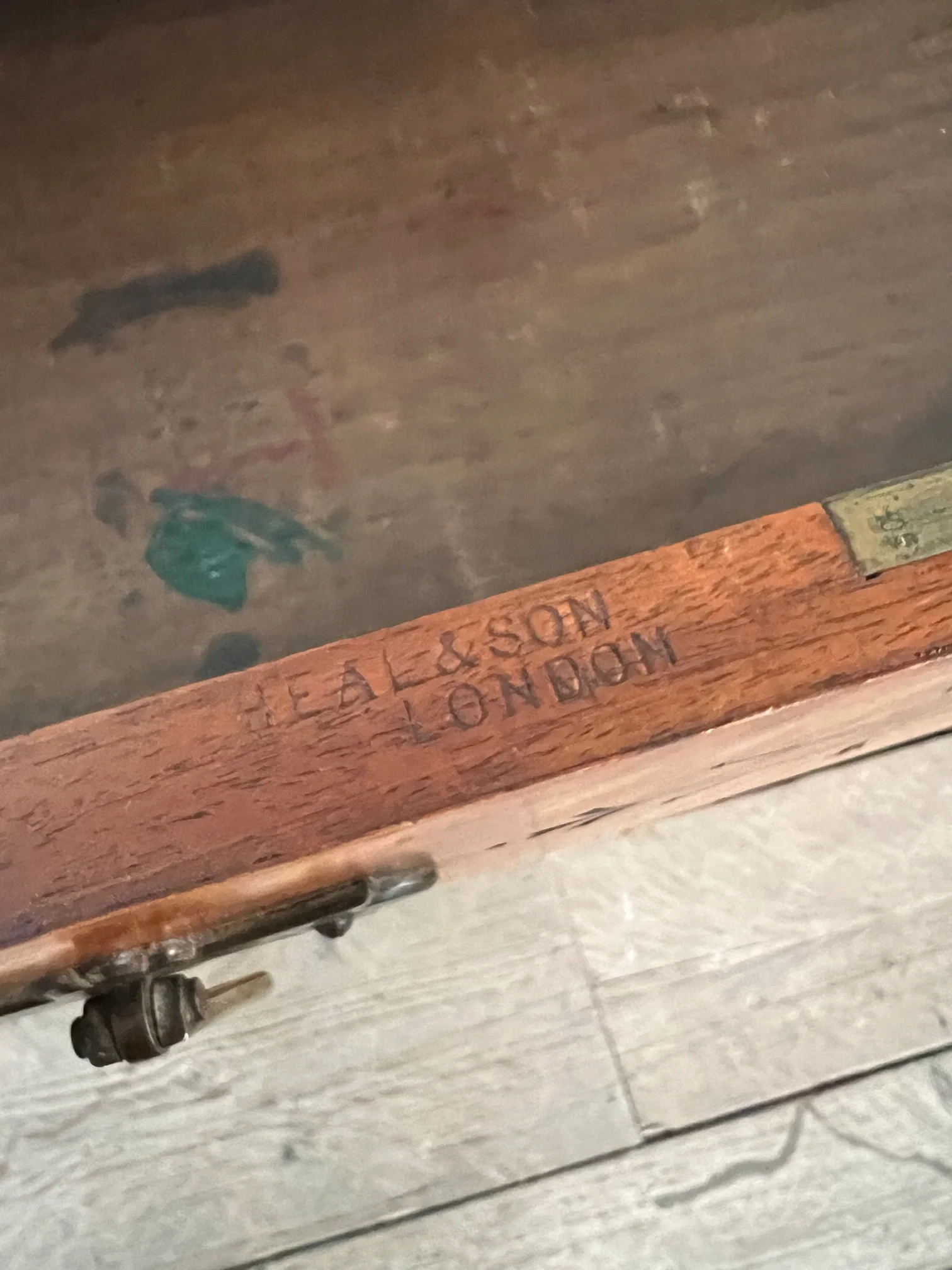A 19th Century Heal & Son Kneehole Desk - Image 4