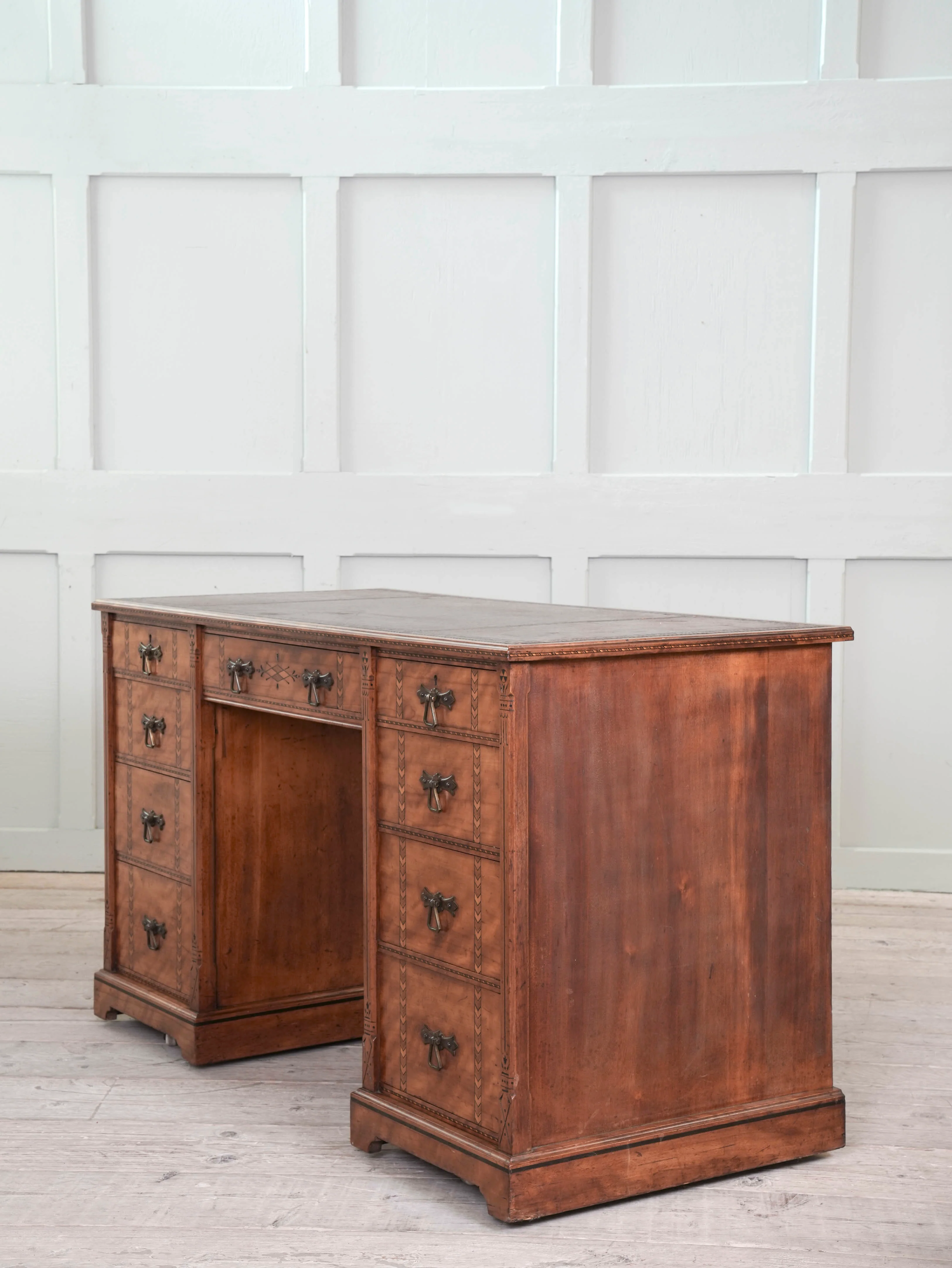 A 19th Century Heal & Son Kneehole Desk - Image 5