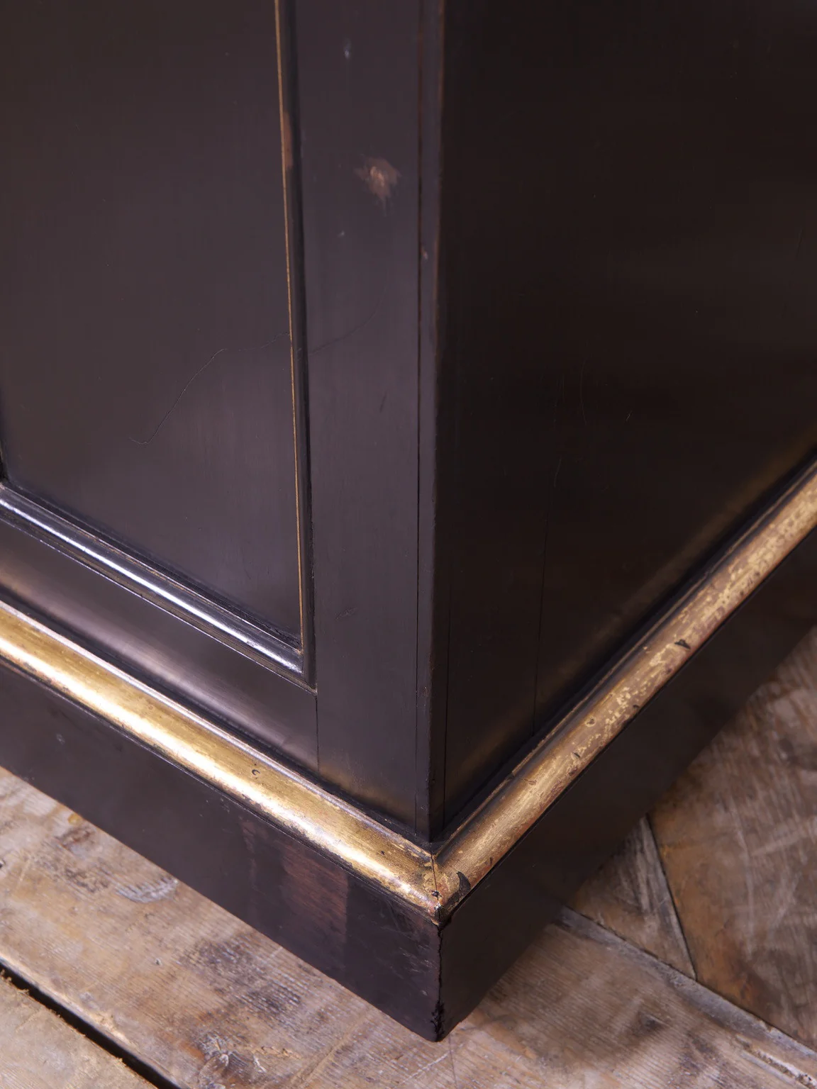 Ebonised & Gilt Desk - Image 14