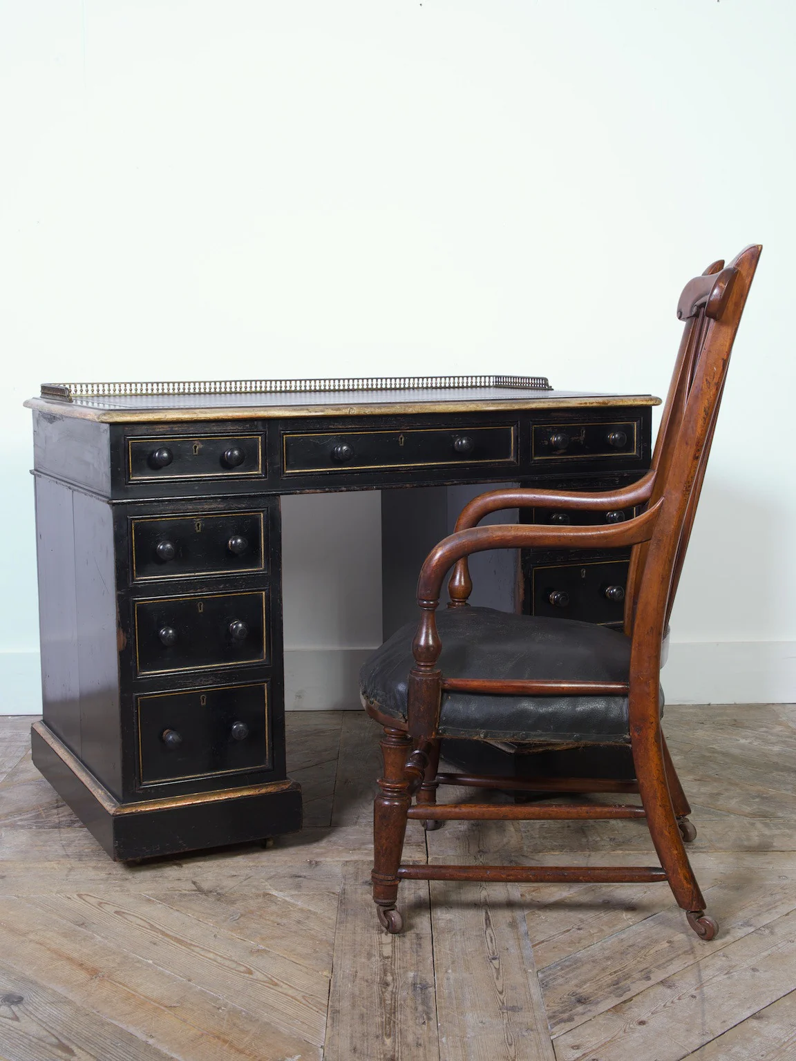 Ebonised & Gilt Desk - Image 15