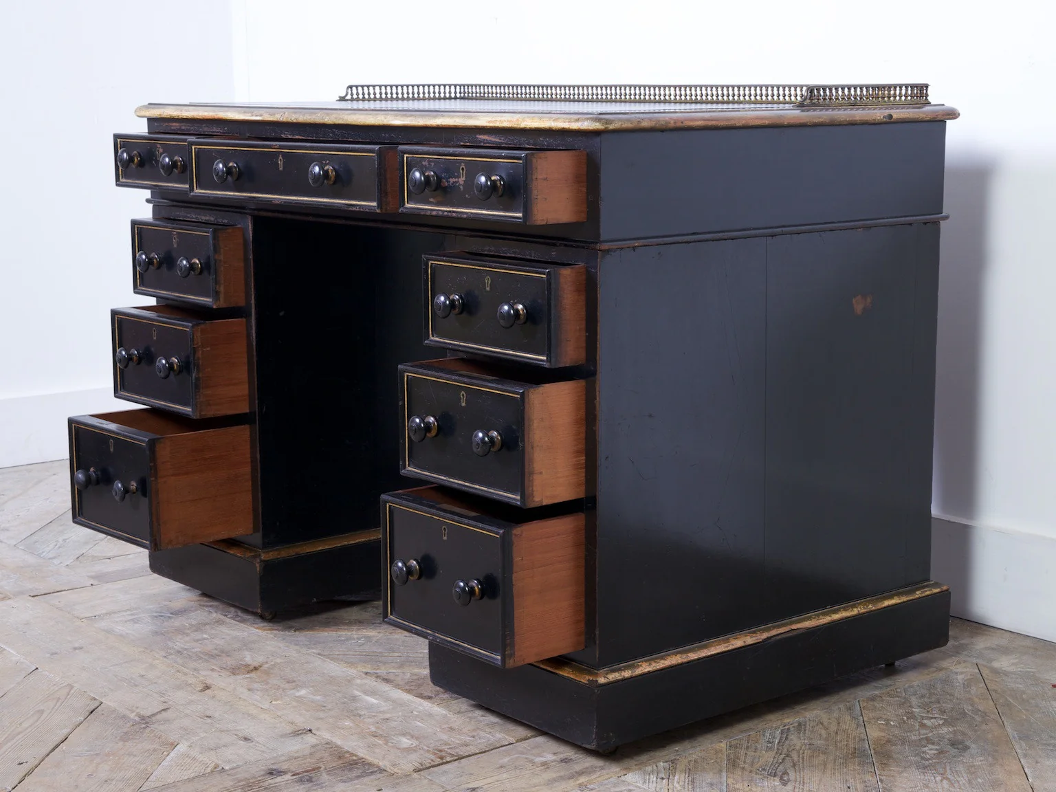 Ebonised & Gilt Desk - Image 7