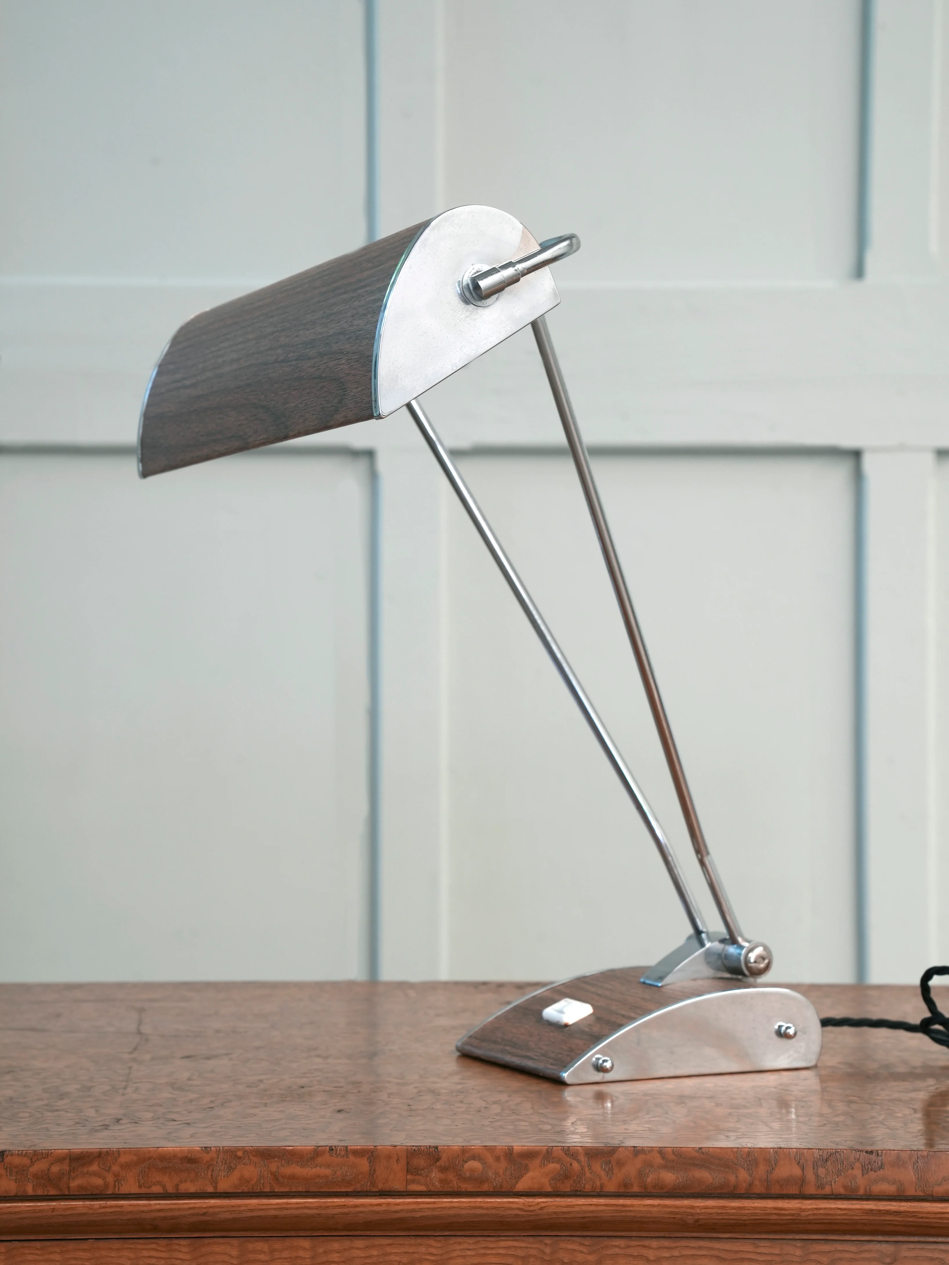 An Eileen Grey Desk Light - Image 3