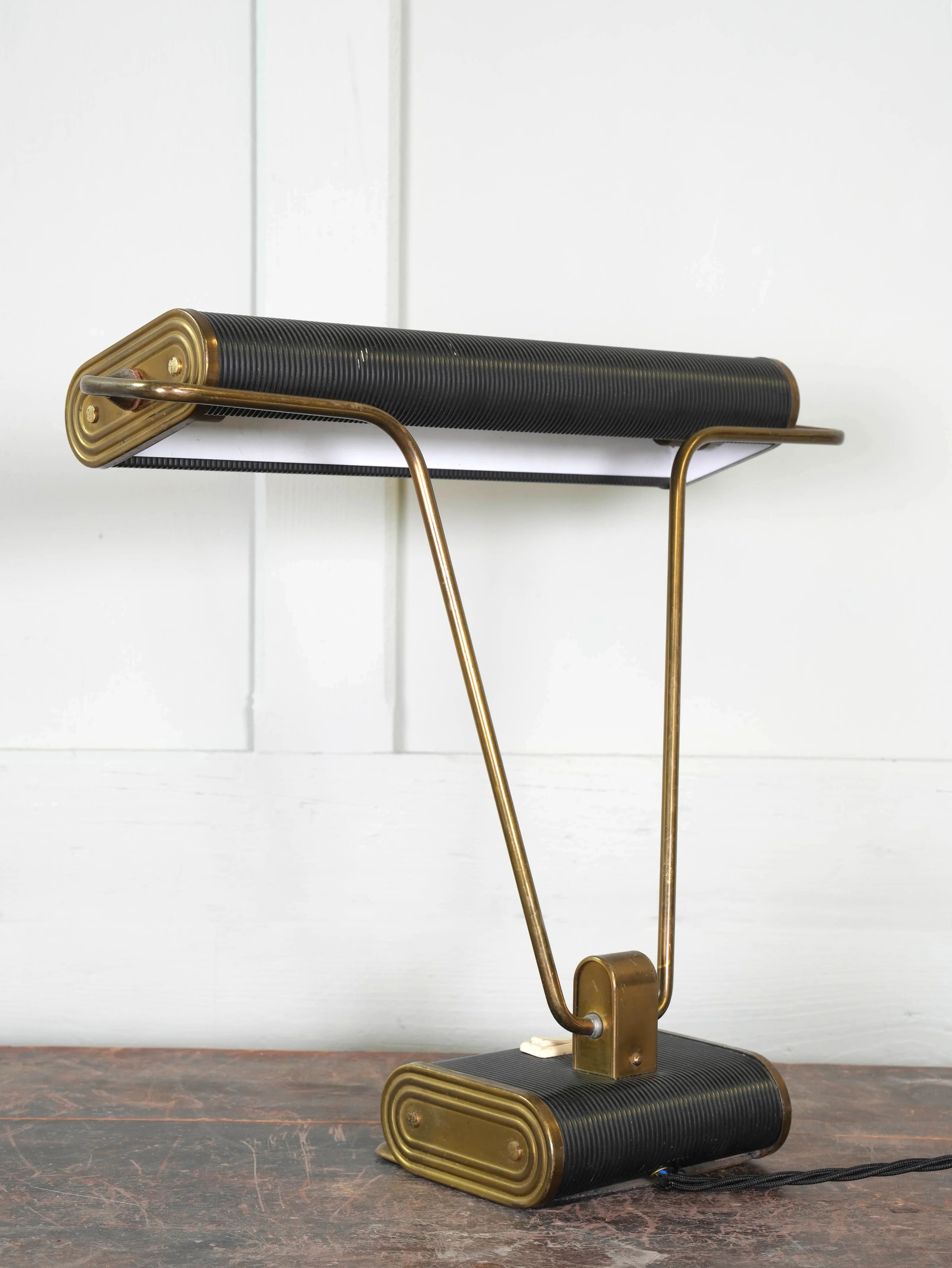 An Eileen Grey No 71 Desk Lamp - Image 11