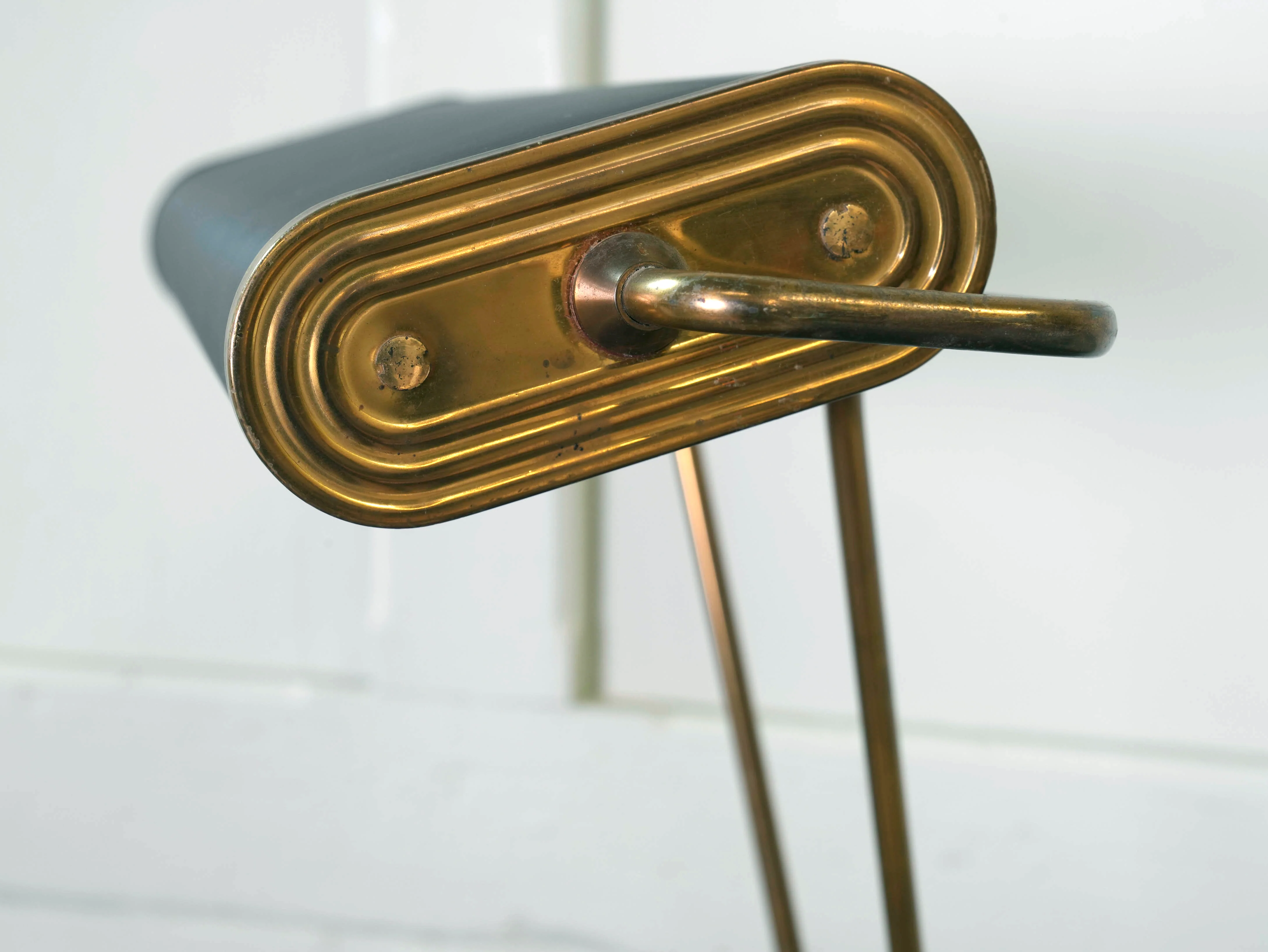 An Eileen Grey No 71 Desk Lamp - Image 6