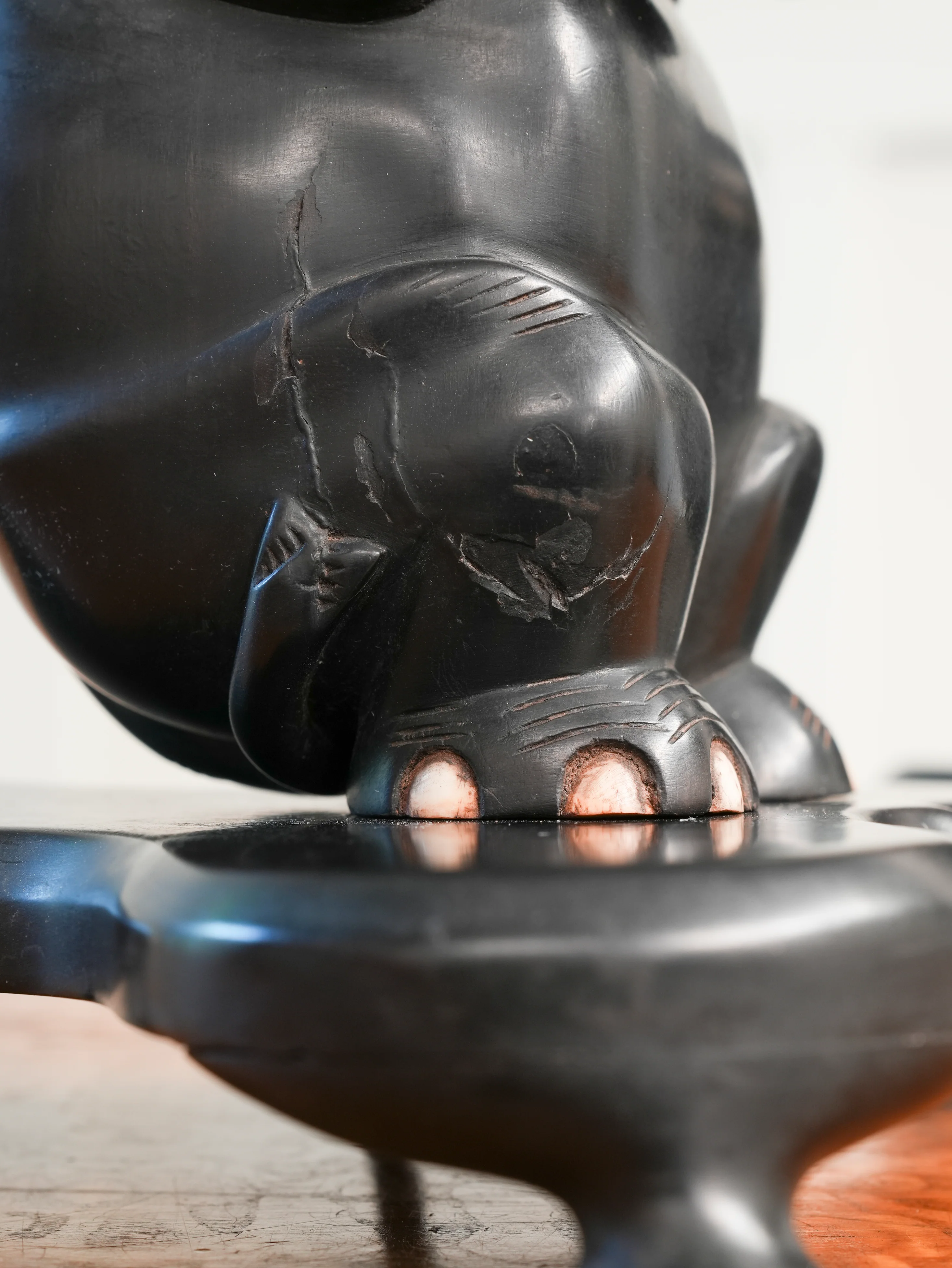 A Pair of Ebony Ceylonese Elephant Table Lights - Image 4