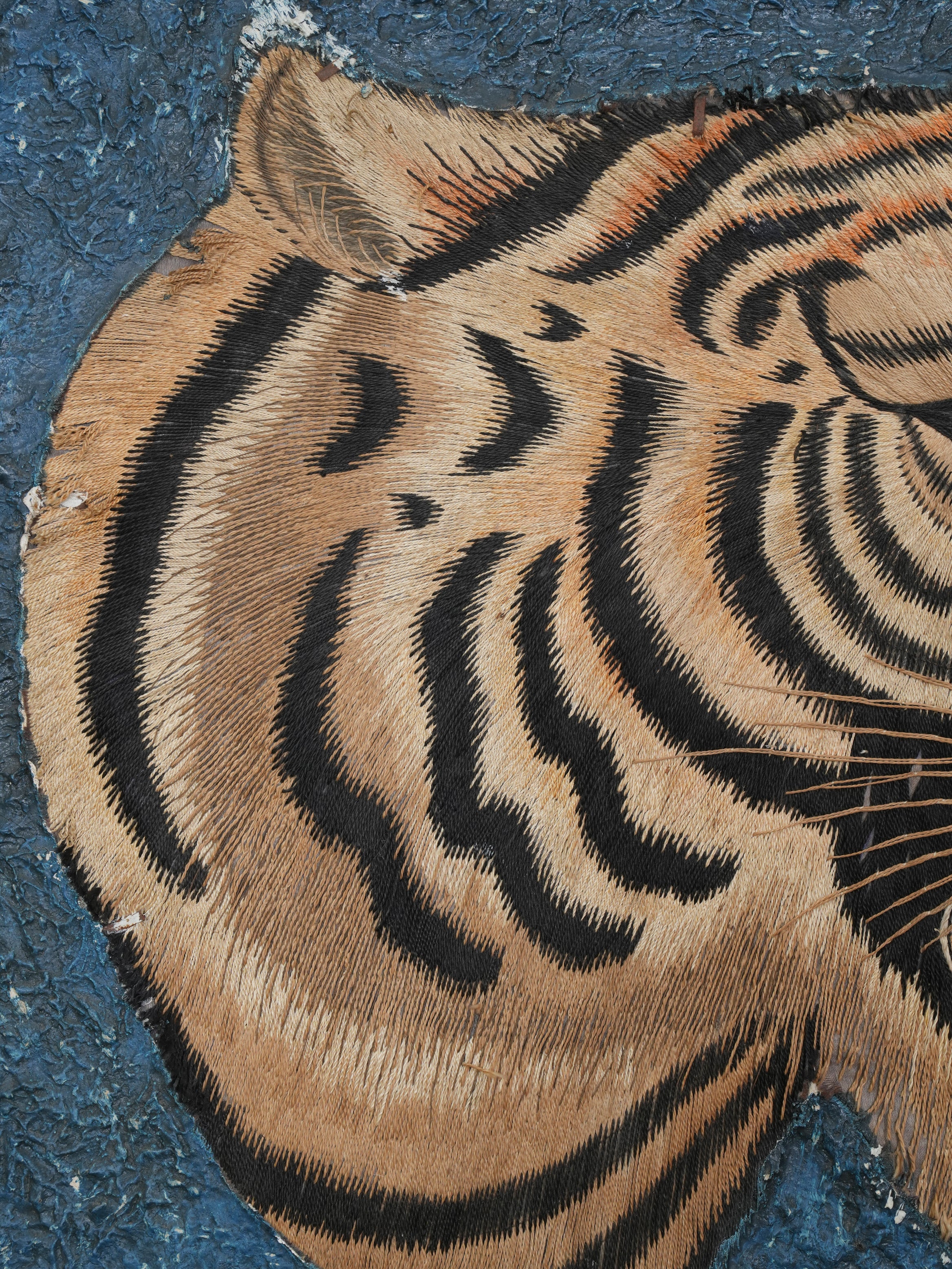 A Pair of Framed Silk Embroideries of Tigers Heads - Image 10