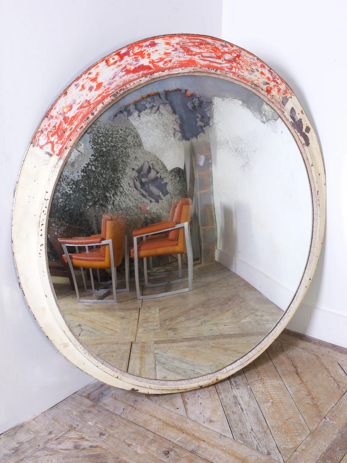 Large Convex Mirror - Image 2
