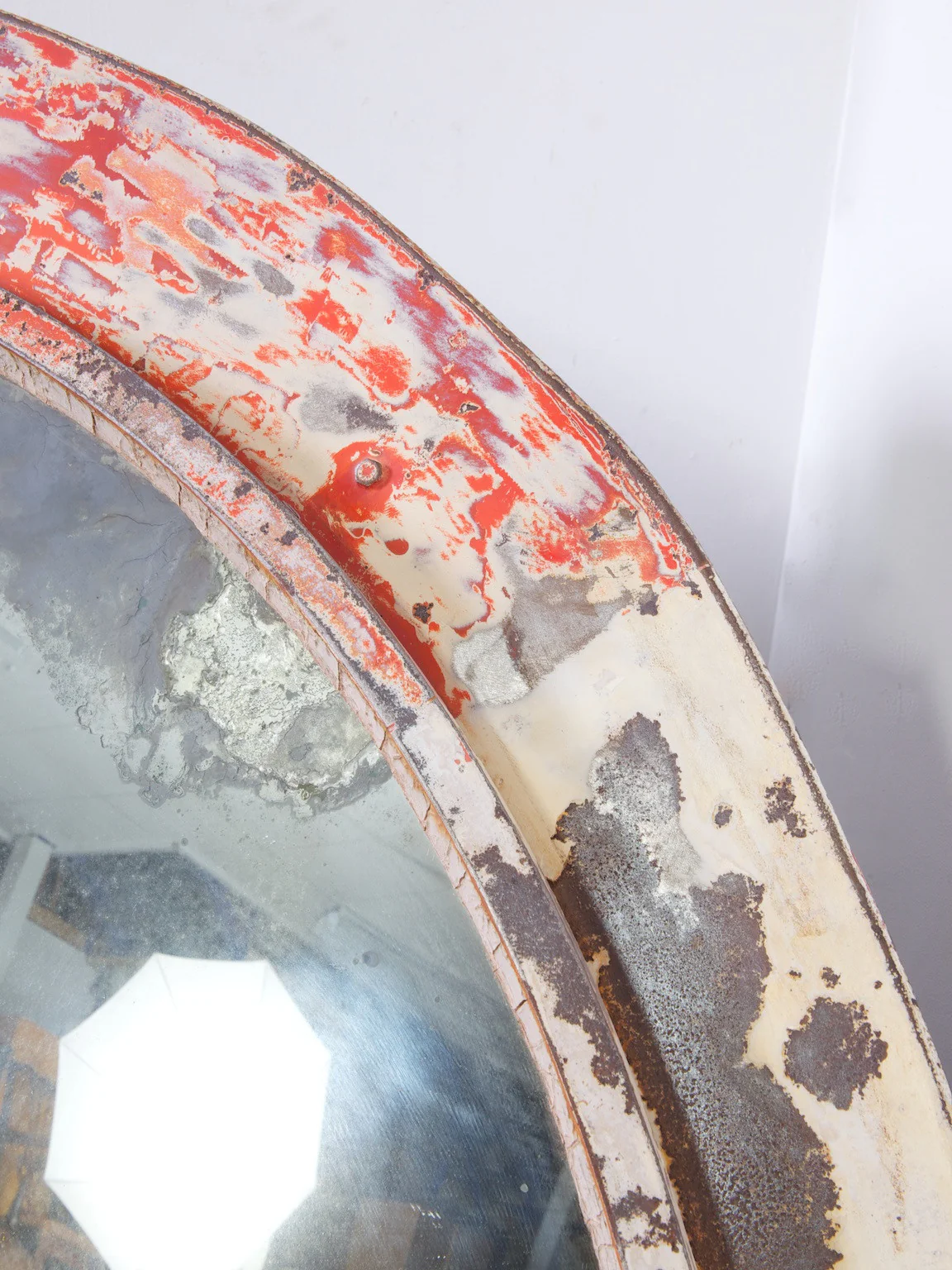 Large Convex Mirror - Image 8