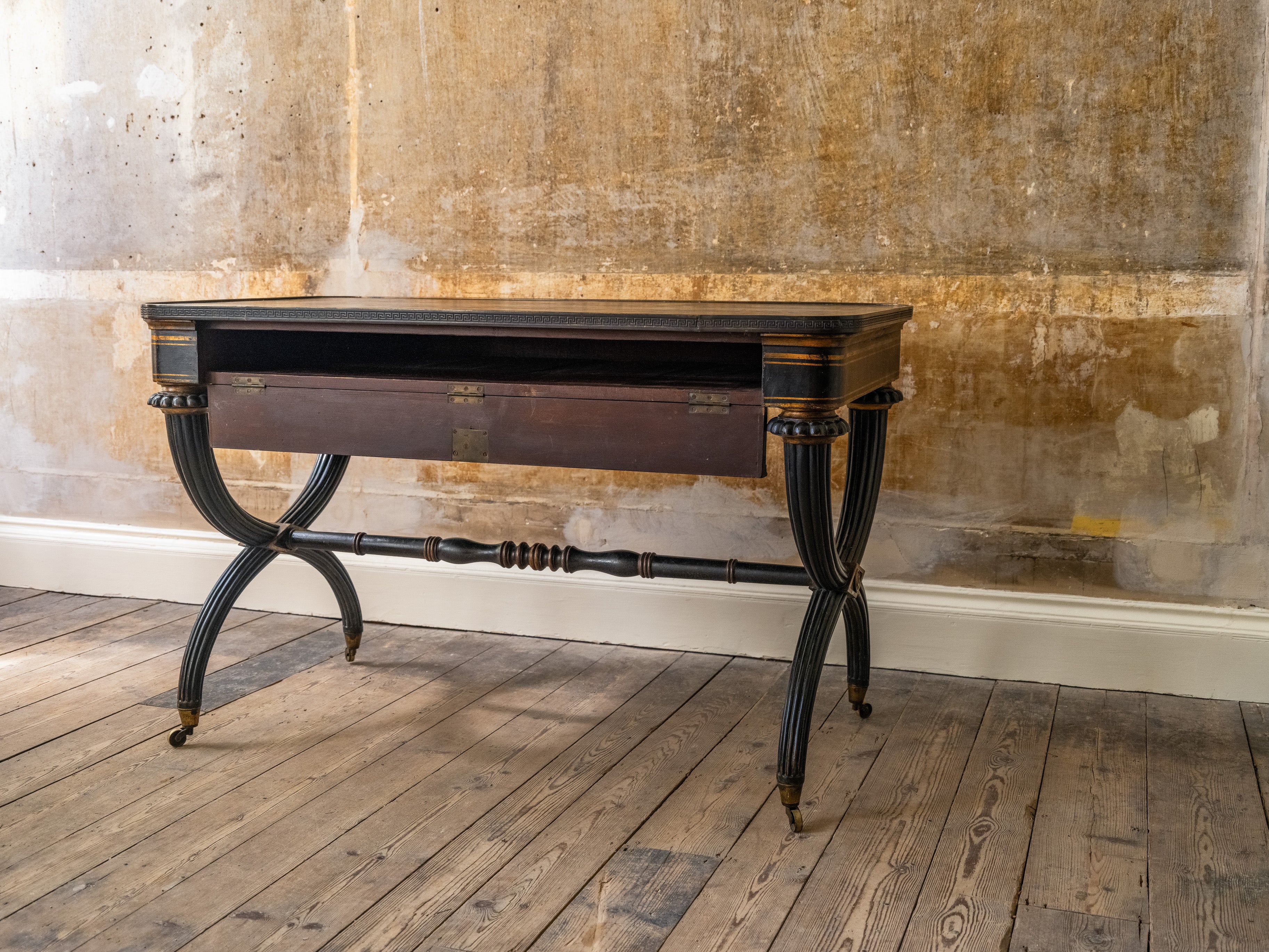 A George III Centre Table - Image 9
