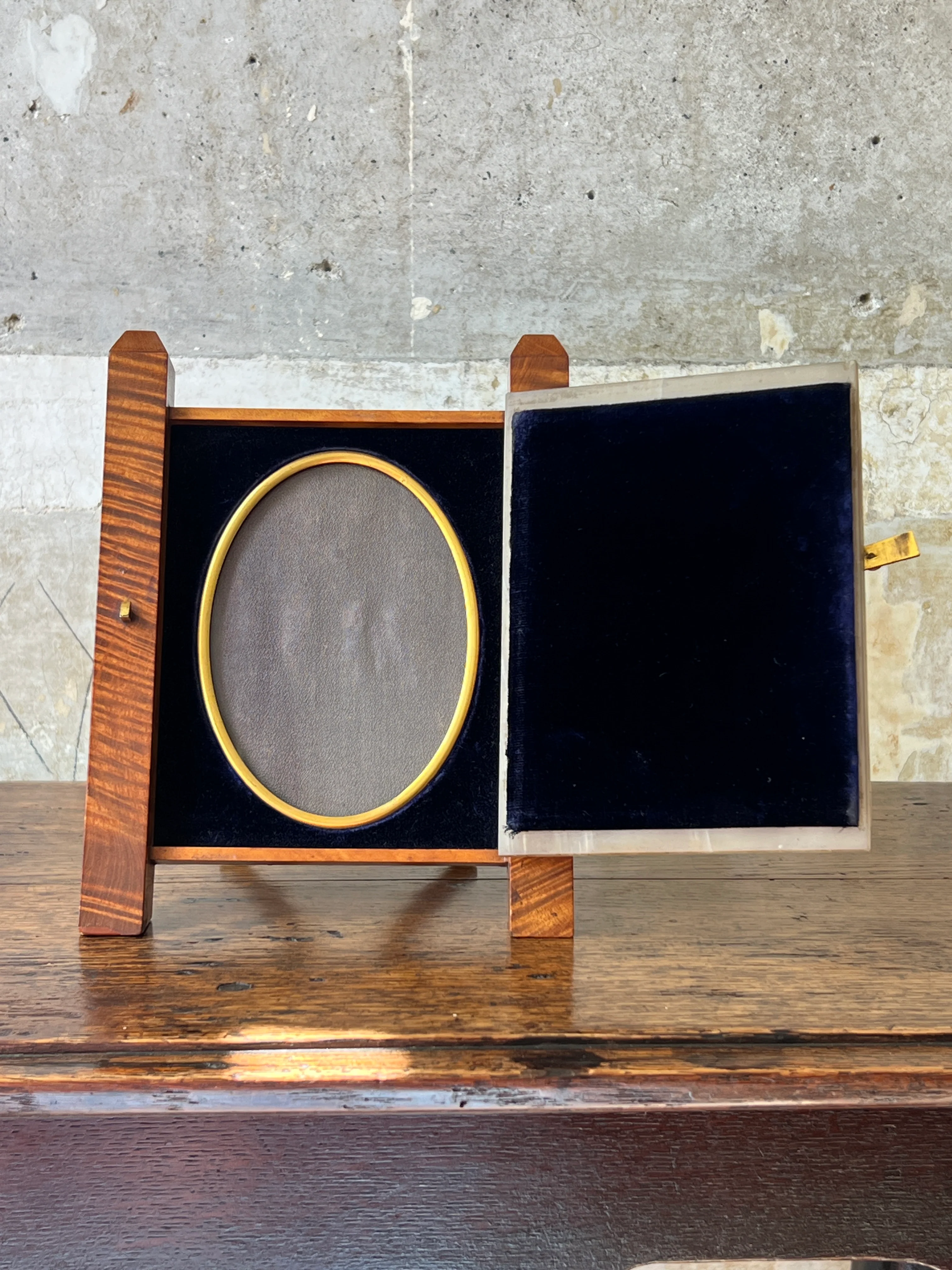 A 19th Century Garden Gate Picture Frame - Image 3