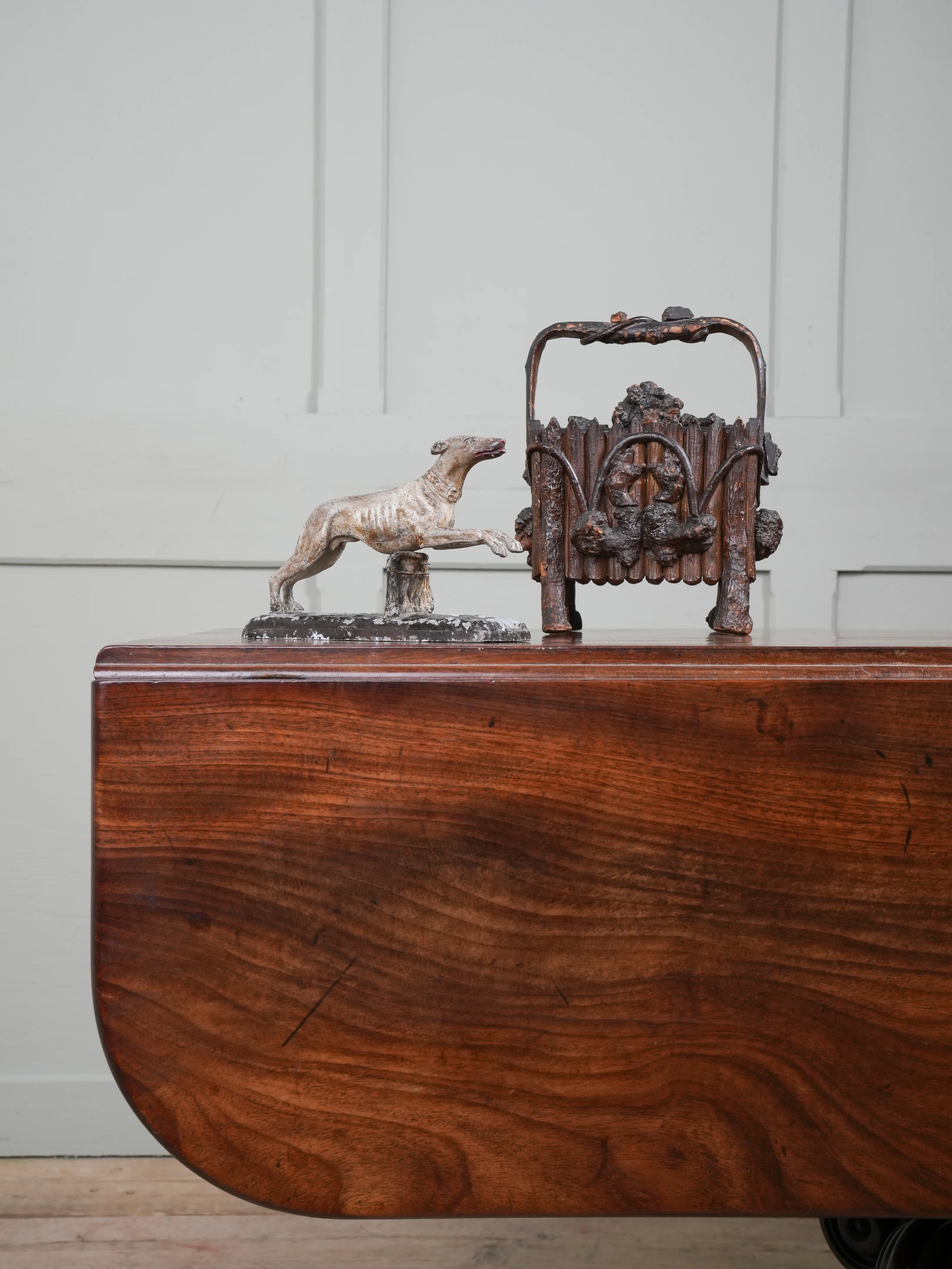Greyhound - Image 8