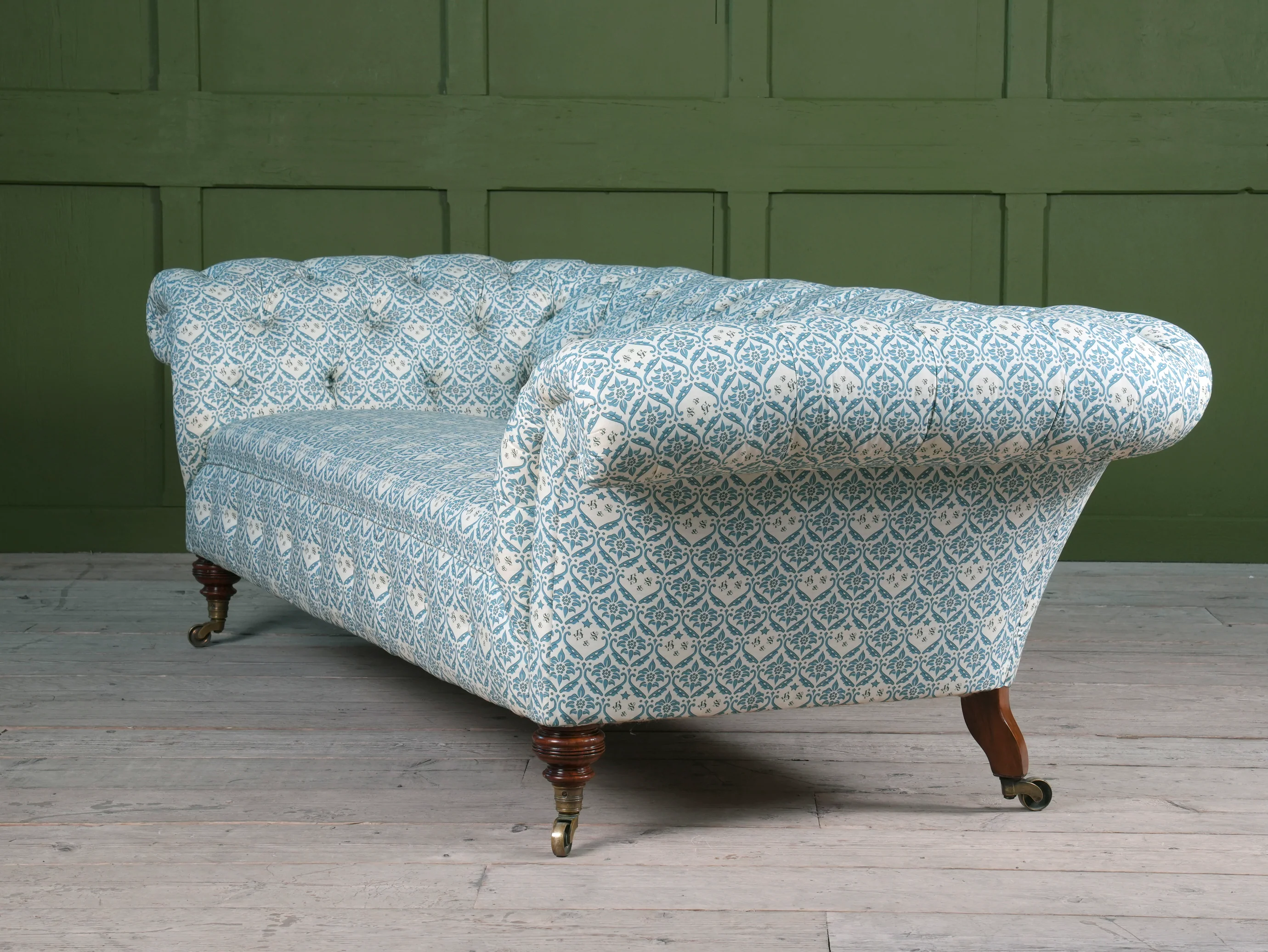 A 19th Century Howard and Sons Sofa - Image 6