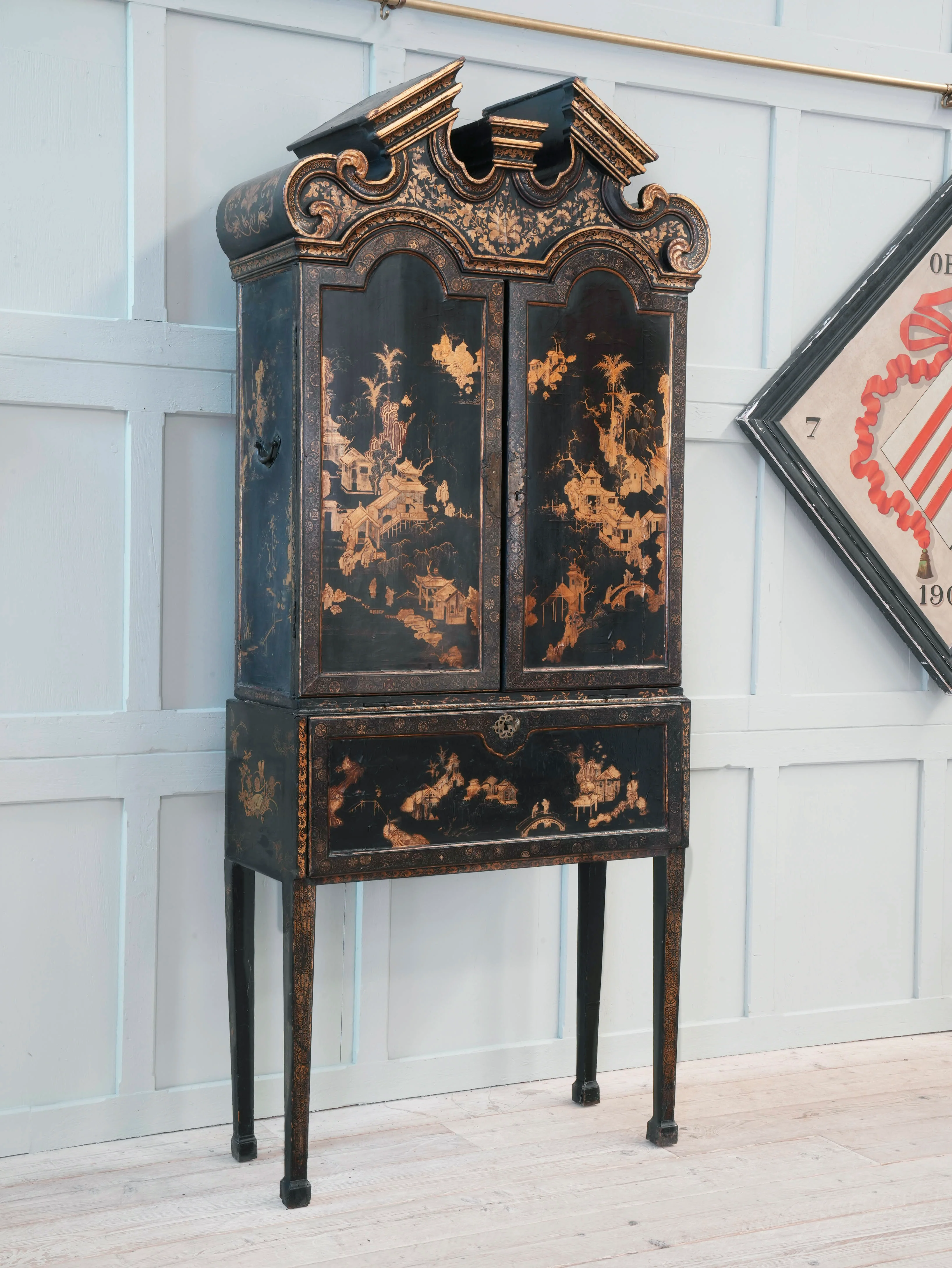 An 18th Century Chinese Export Bureau Cabinet - Image 3