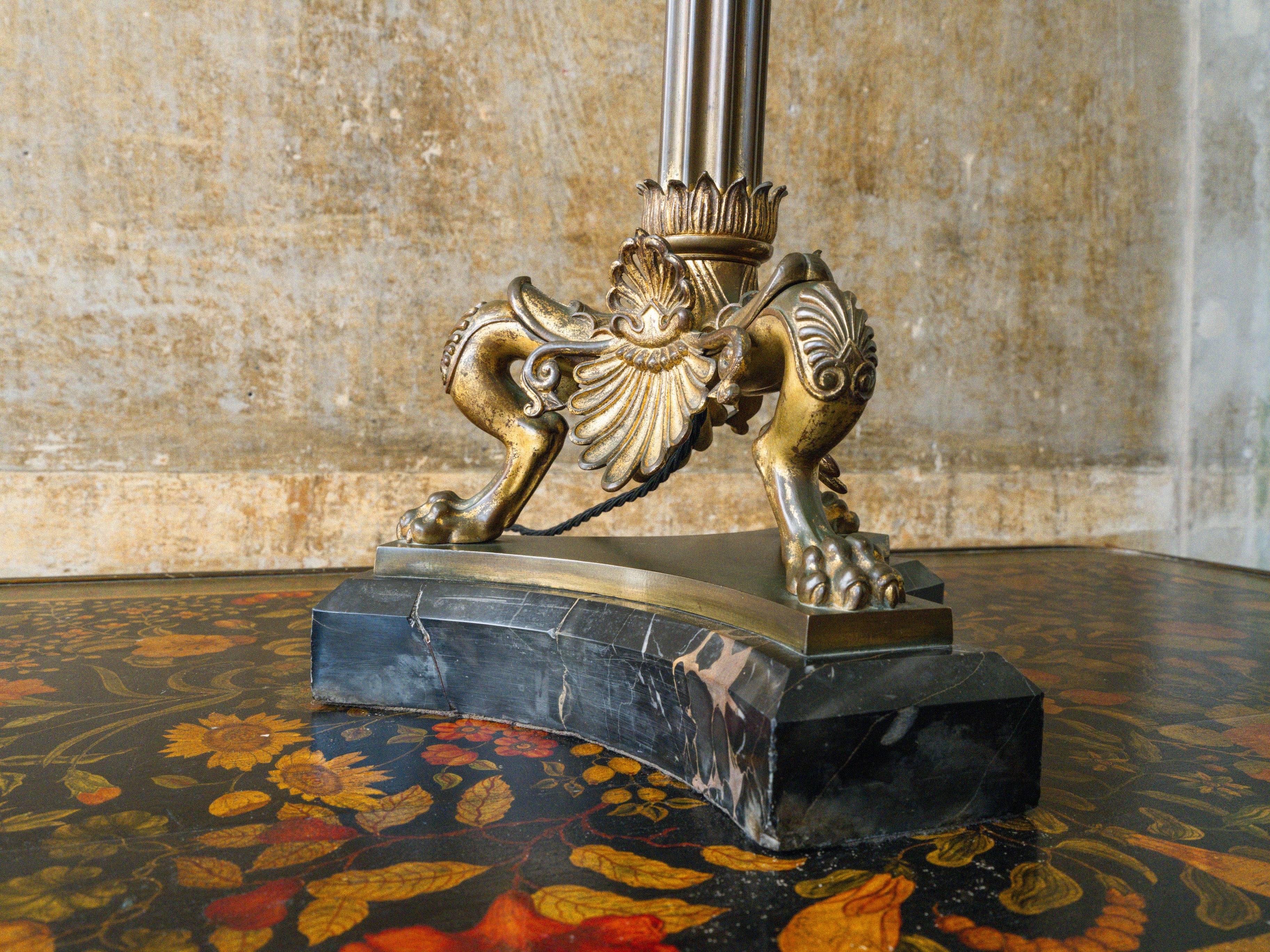 A Gilt Bronze & Scagliola Table Lamp - Image 6