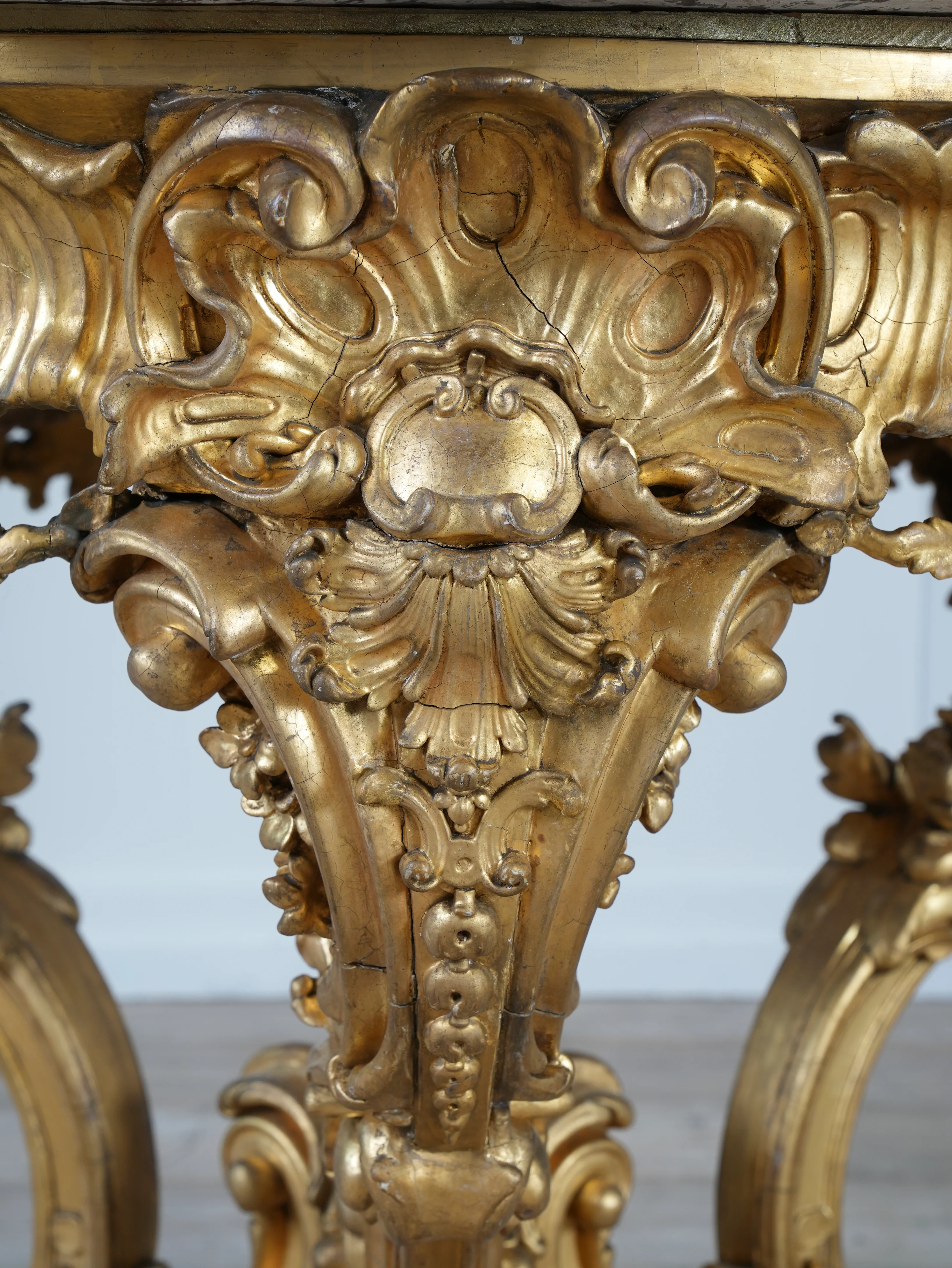A Mid 19th Century Gilt Gesso Centre Table - Image 5