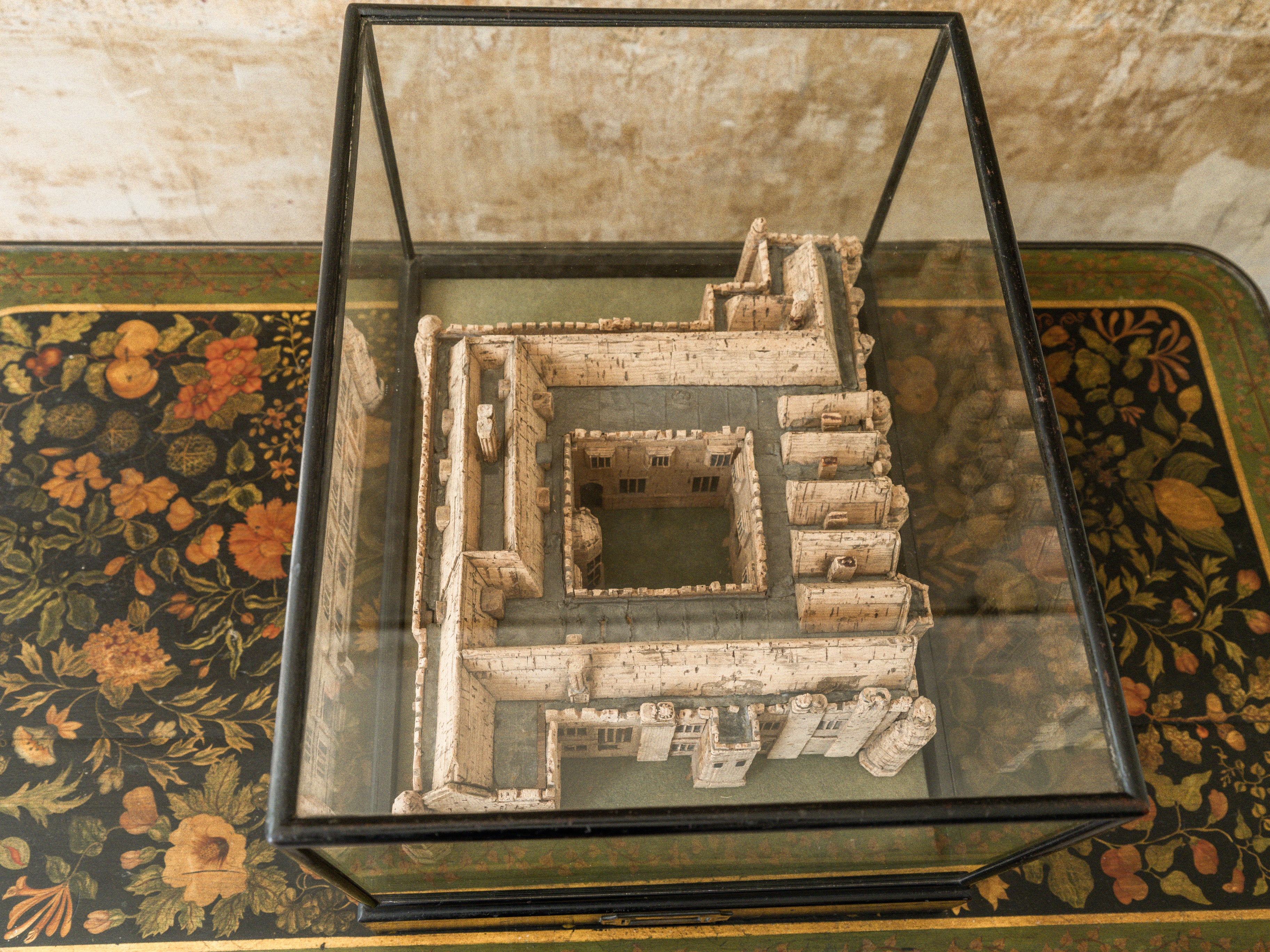 A Cork Model of Hengrave Hall Suffolk - Image 22