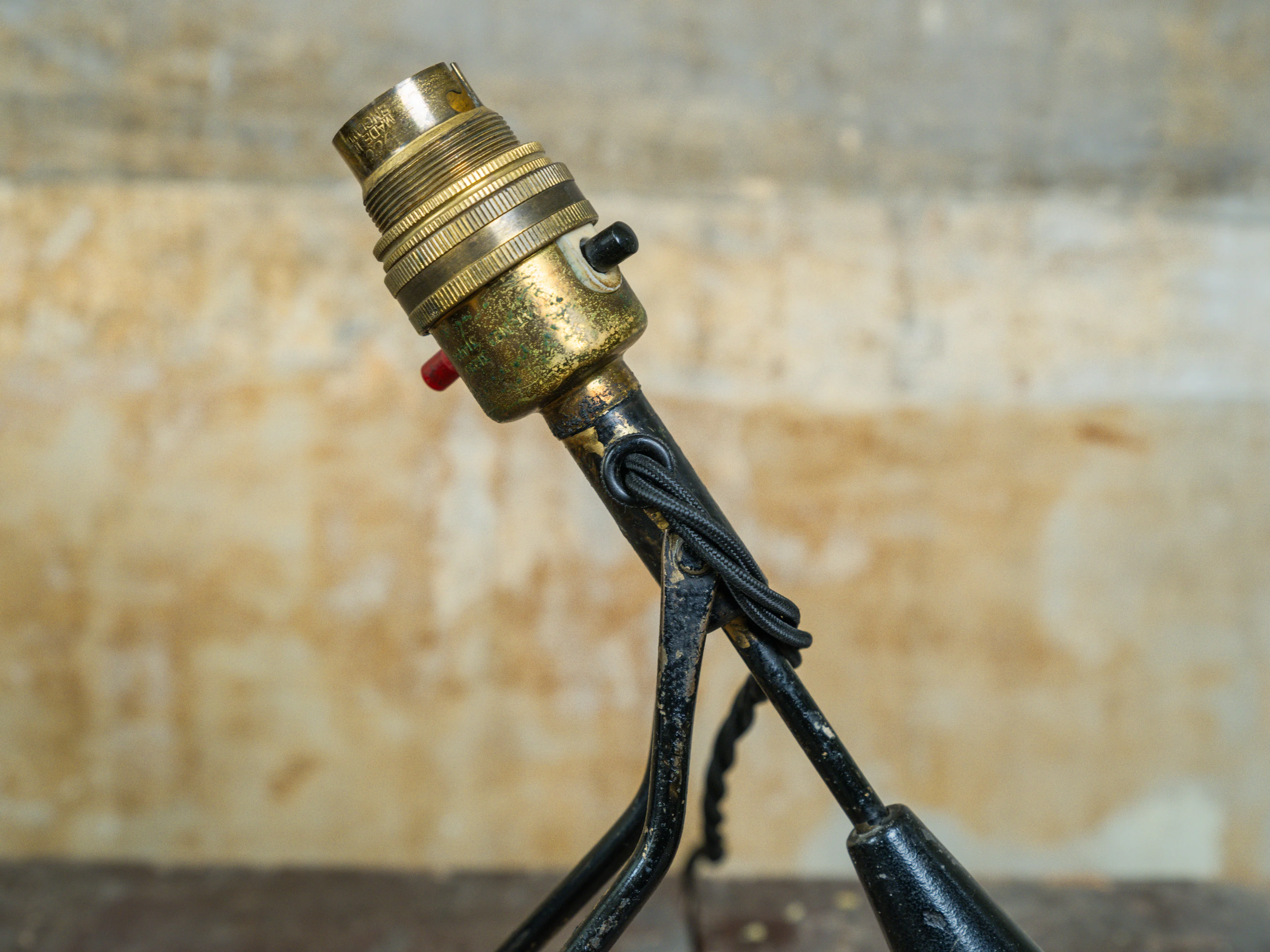 Modernist Gimble Lamp - Image 6