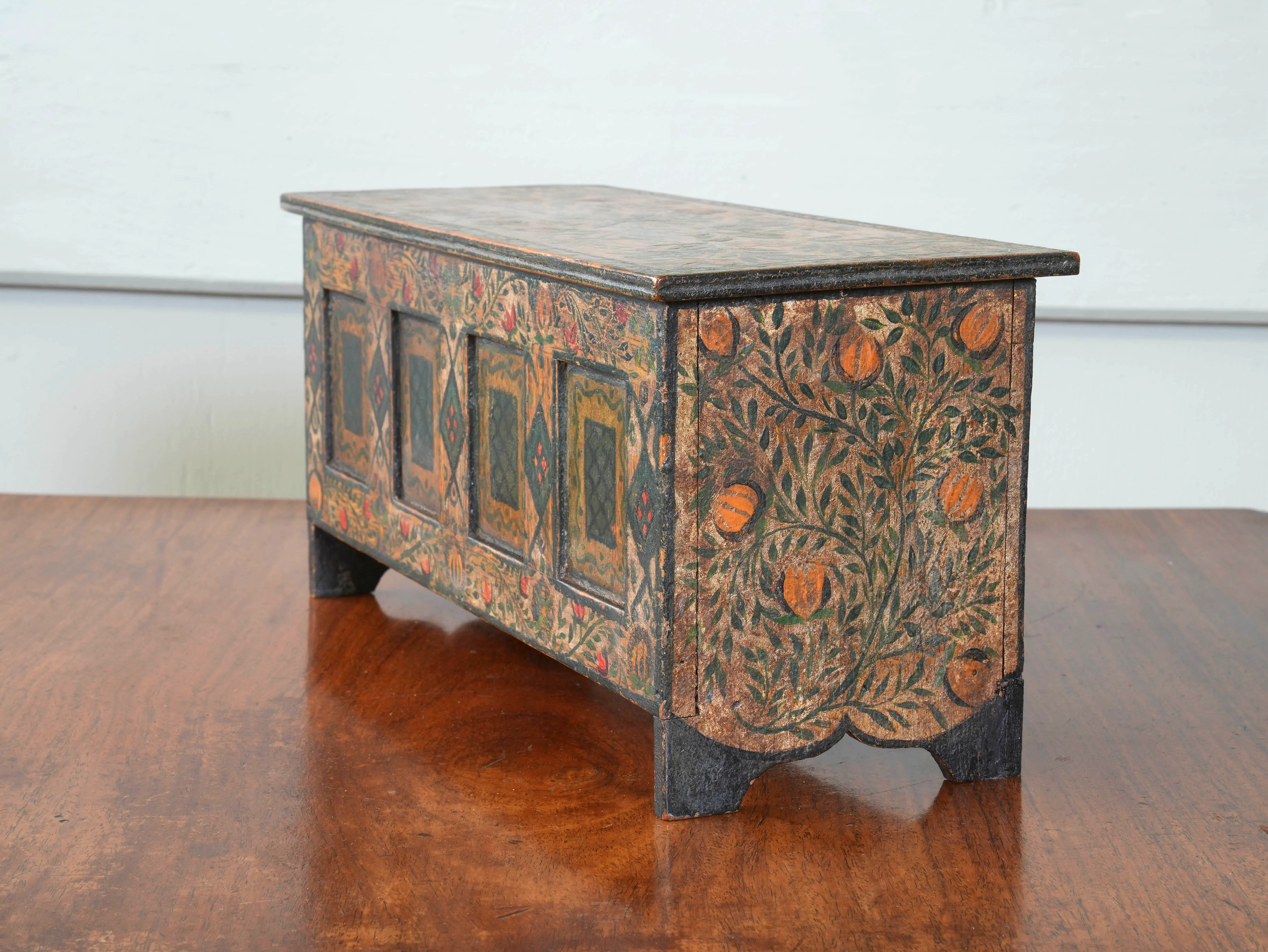 Arts & Crafts Painted Box - Image 5