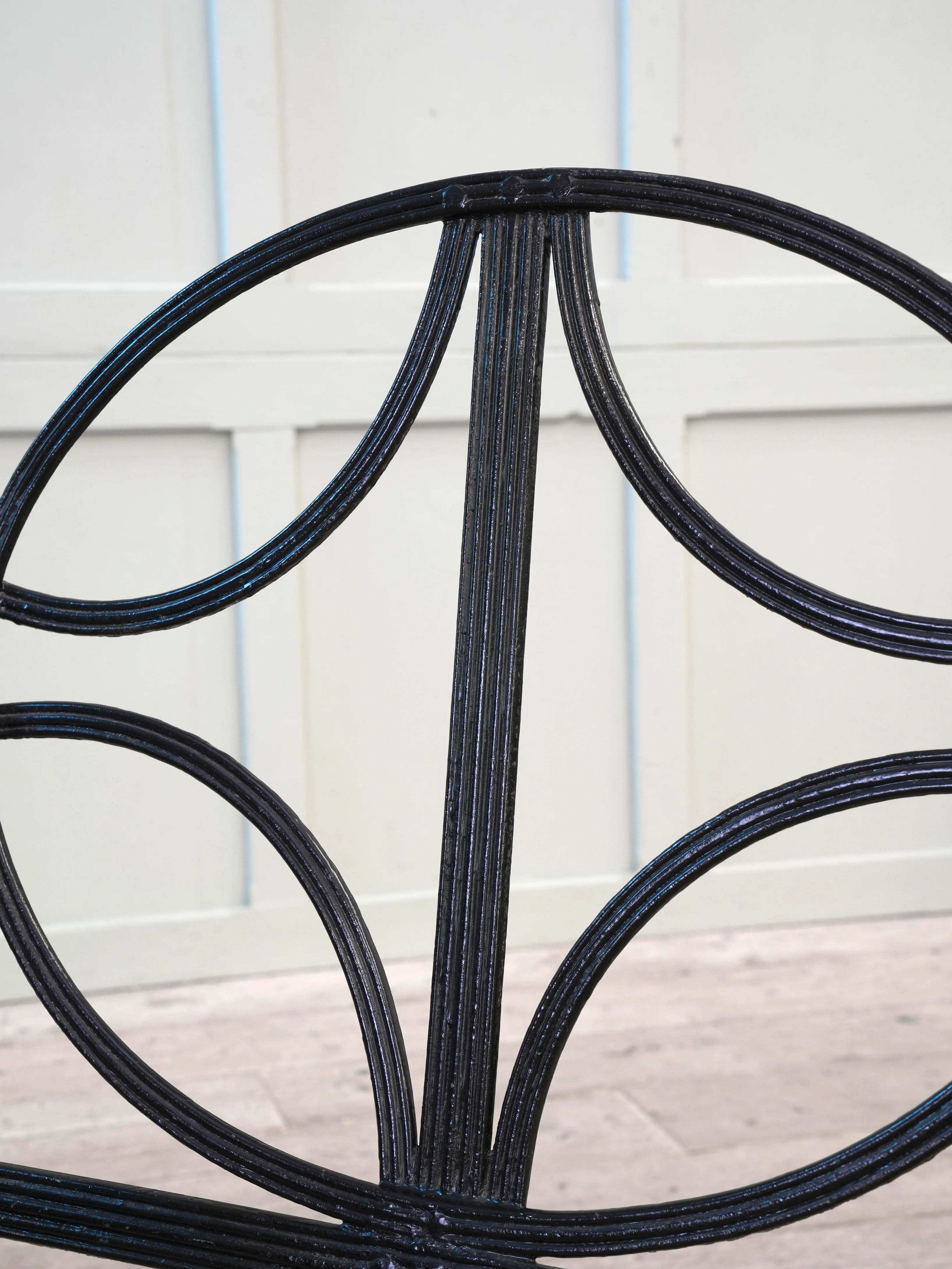 A Pair of Regency Wrought Iron Garden Chairs - Image 6