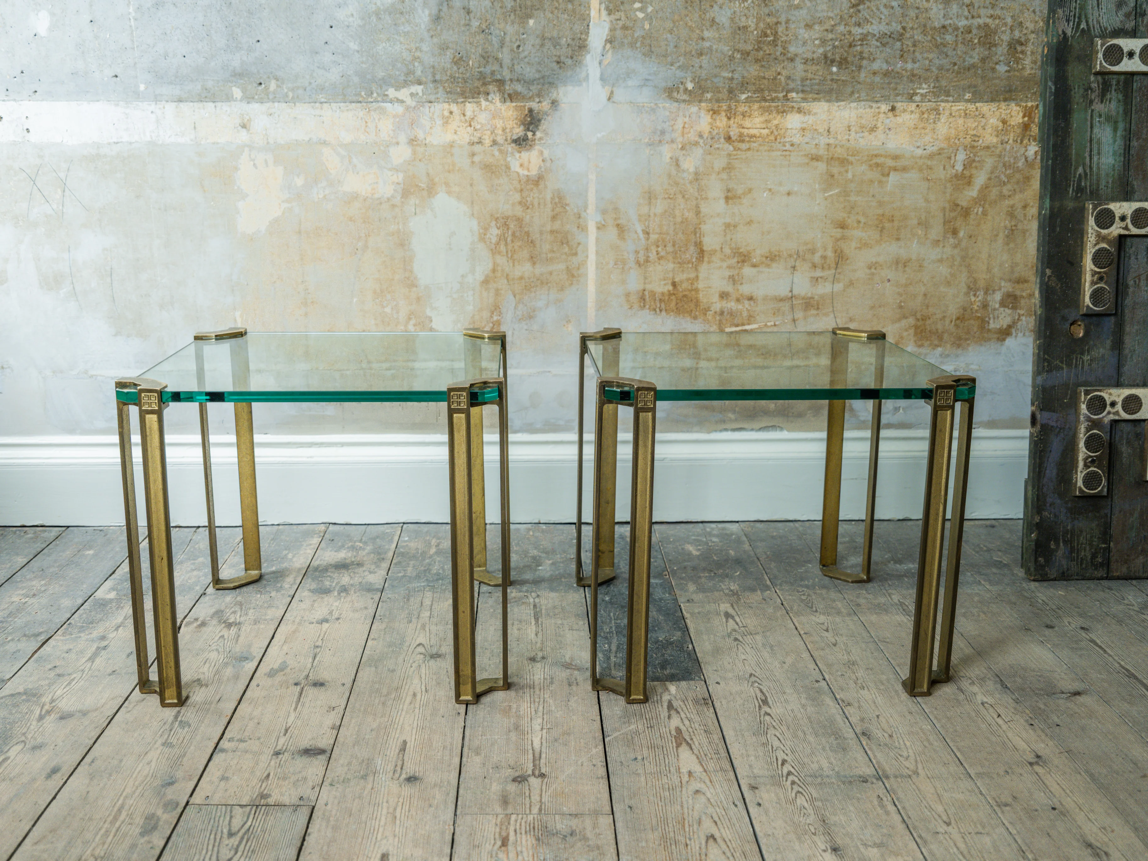A pair of Peter Ghyczy Side Tables - Image 12