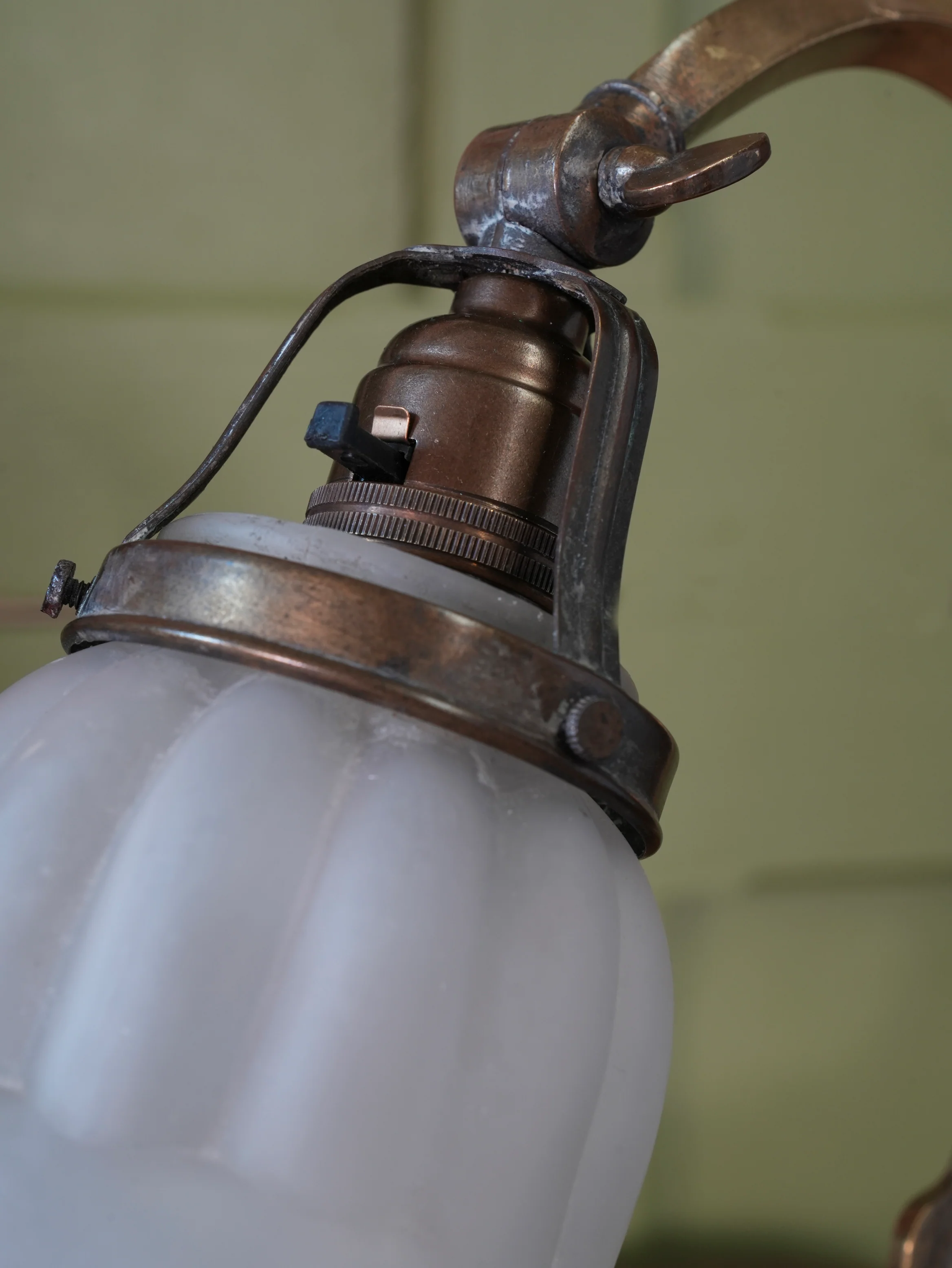 A Pair of Early 20th Century Brass Table Lamps - Image 5