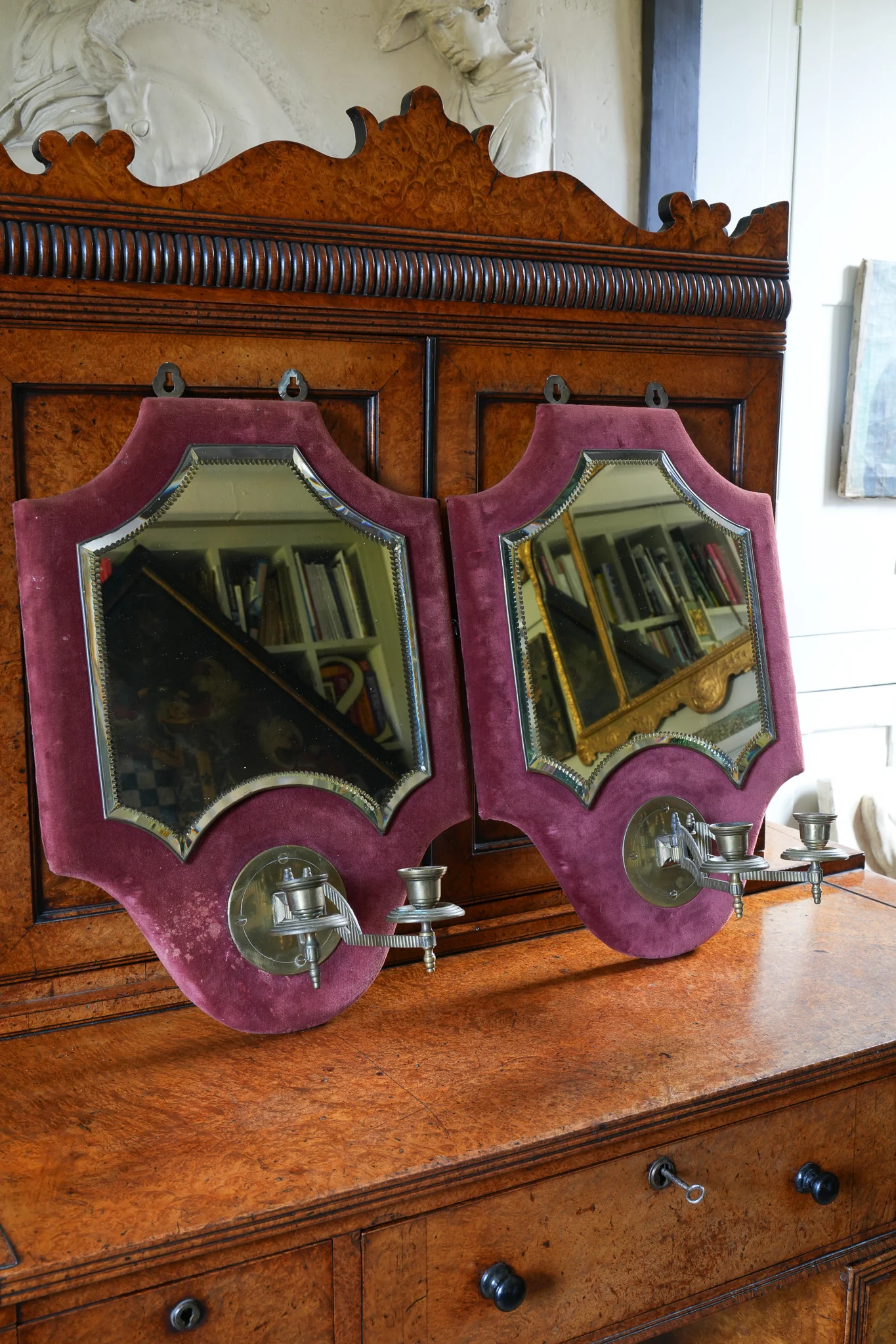 A Pair of 19th Century Red Velvet Wall Mirrors - Image 4