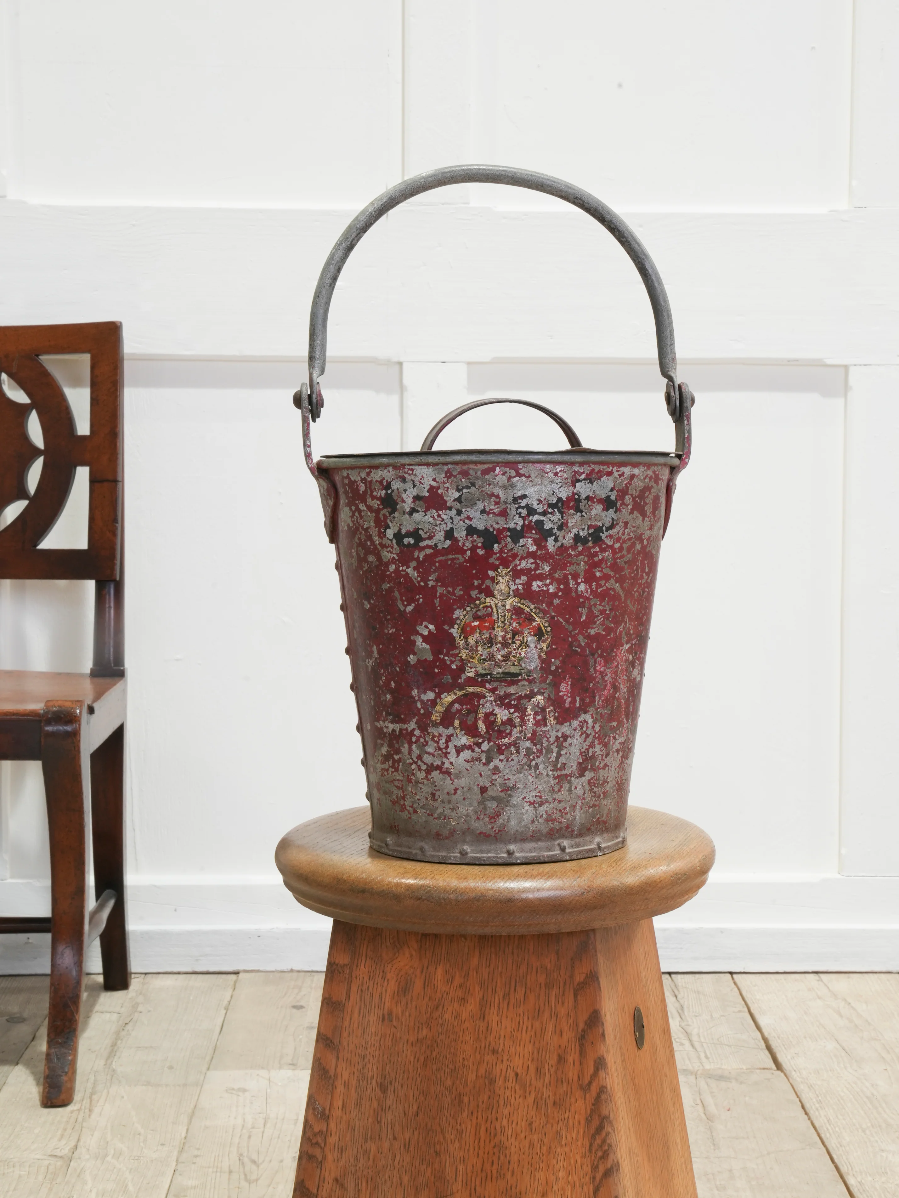 A Pair of 19th Century Sand Buckets - Image 13
