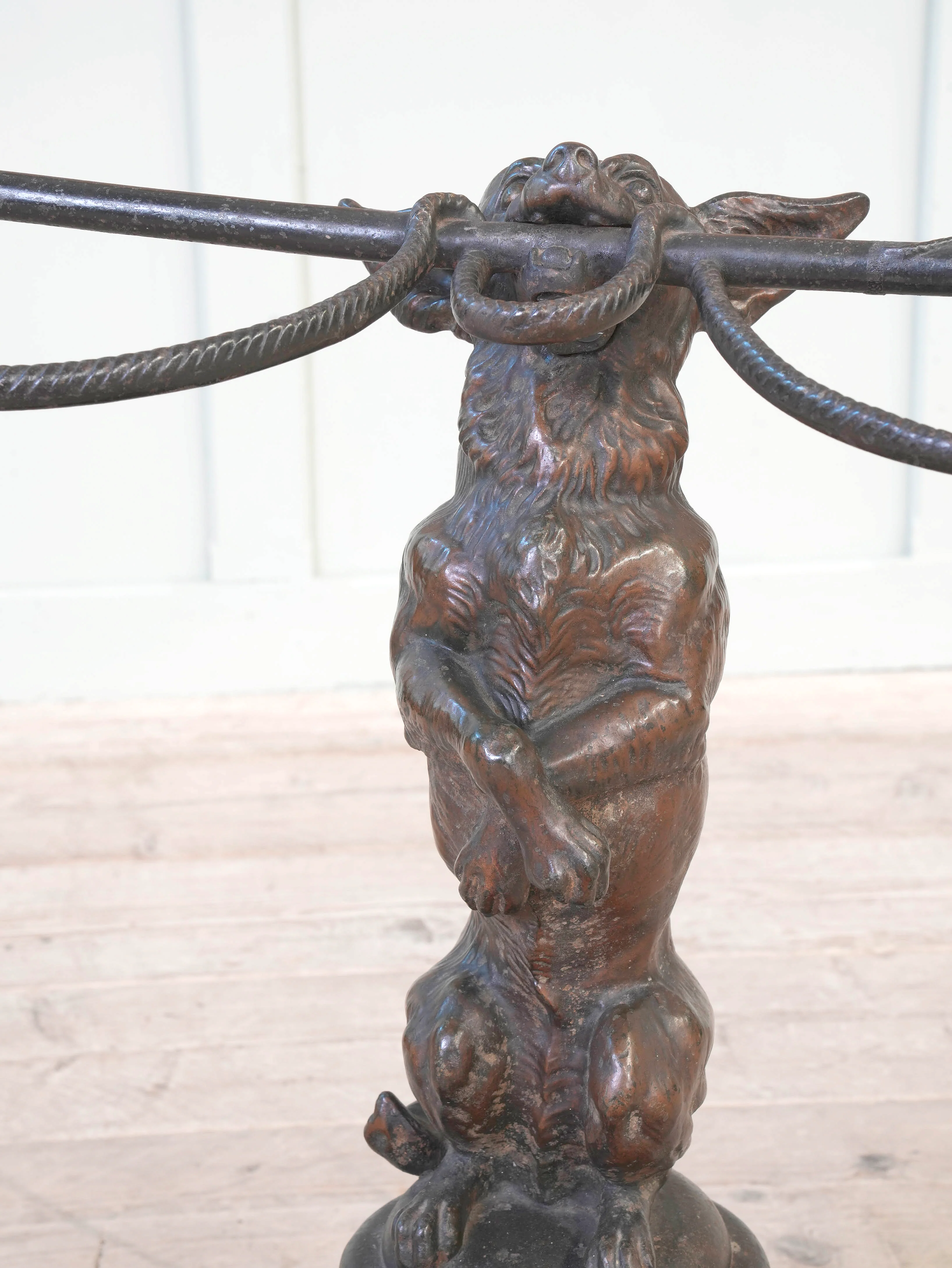 A Chihuahua & Crop Stick Stand - Image 15