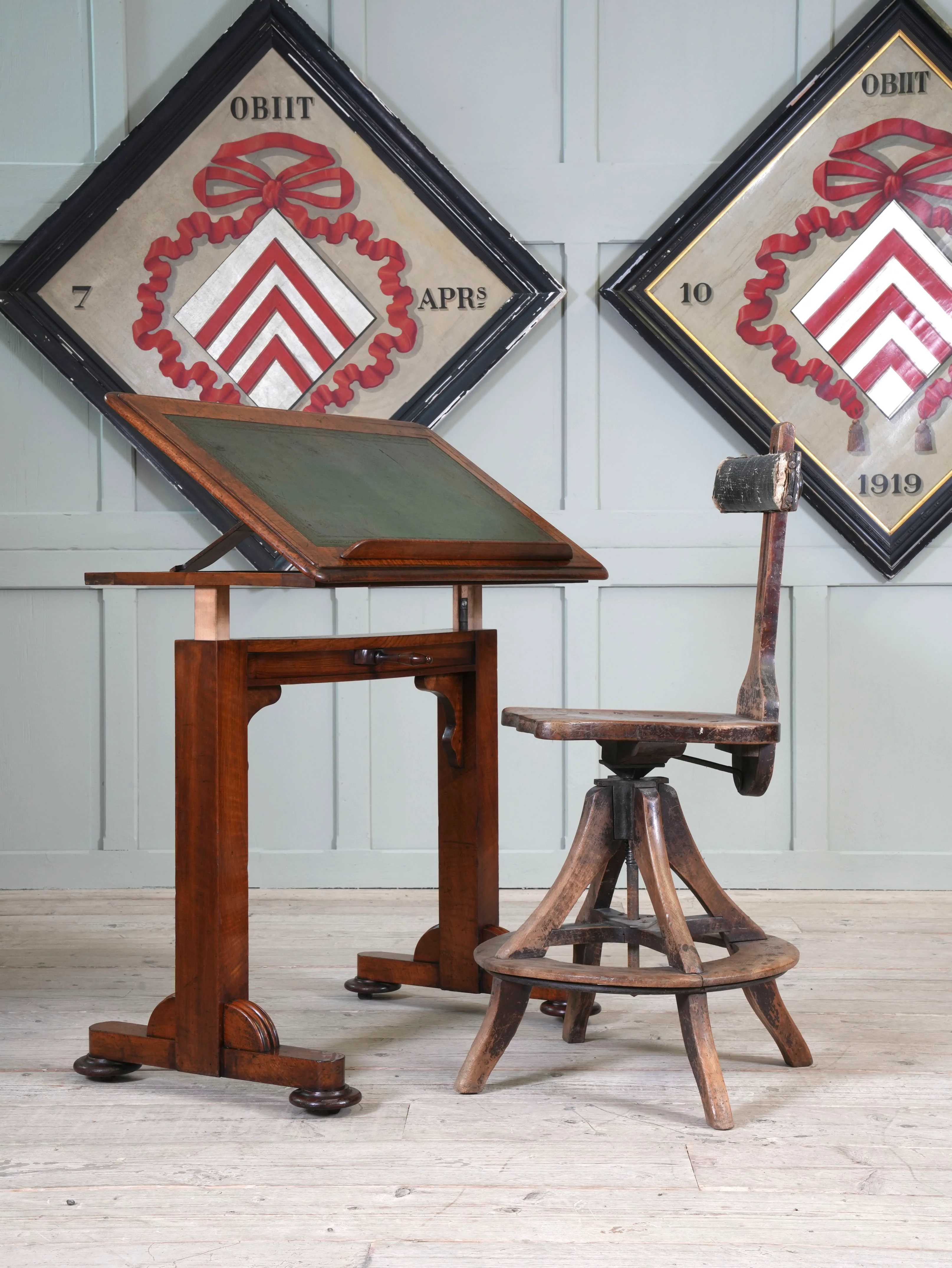 A Regency Mahogany Writing Table - Image 13